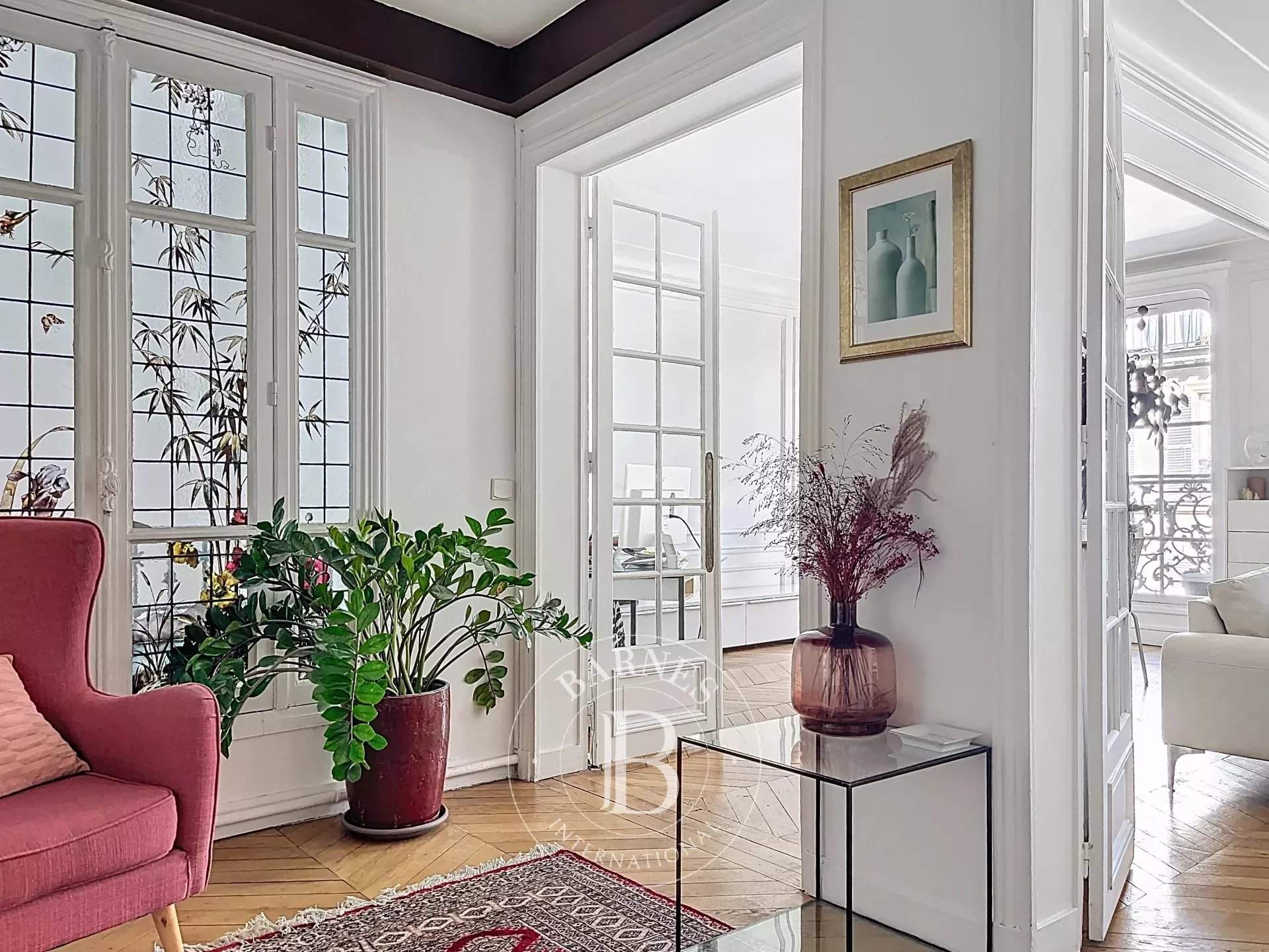 The short-term rental service at BARNES presents this property : picture 4