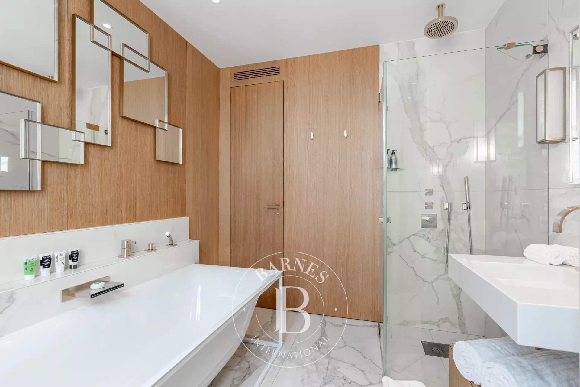 Paris  - Appartement  3 Chambres - picture 13