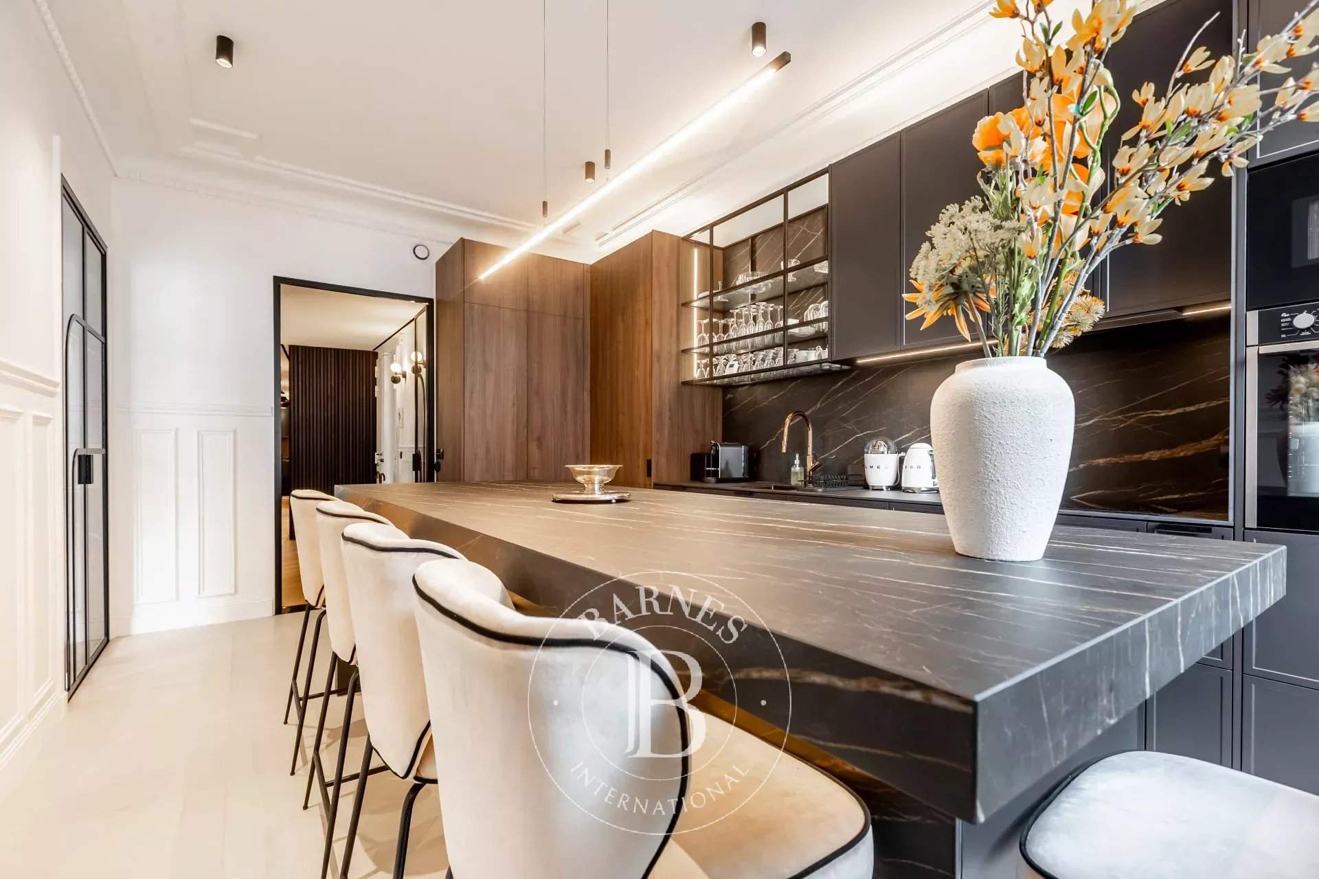 Paris  - Appartement  2 Chambres - picture 6