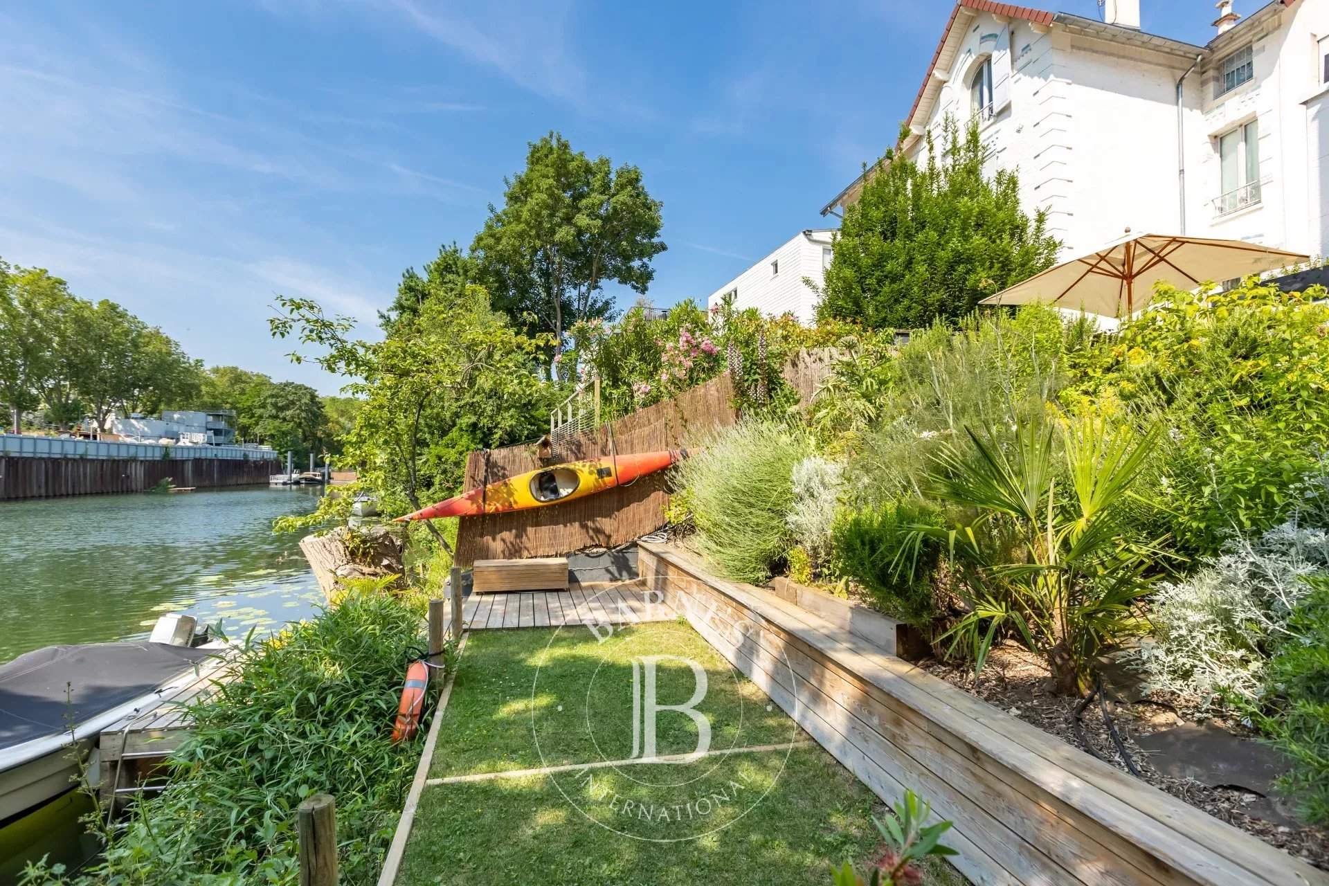 Issy-les-Moulineaux  - Duplex  2 Chambres - picture 20