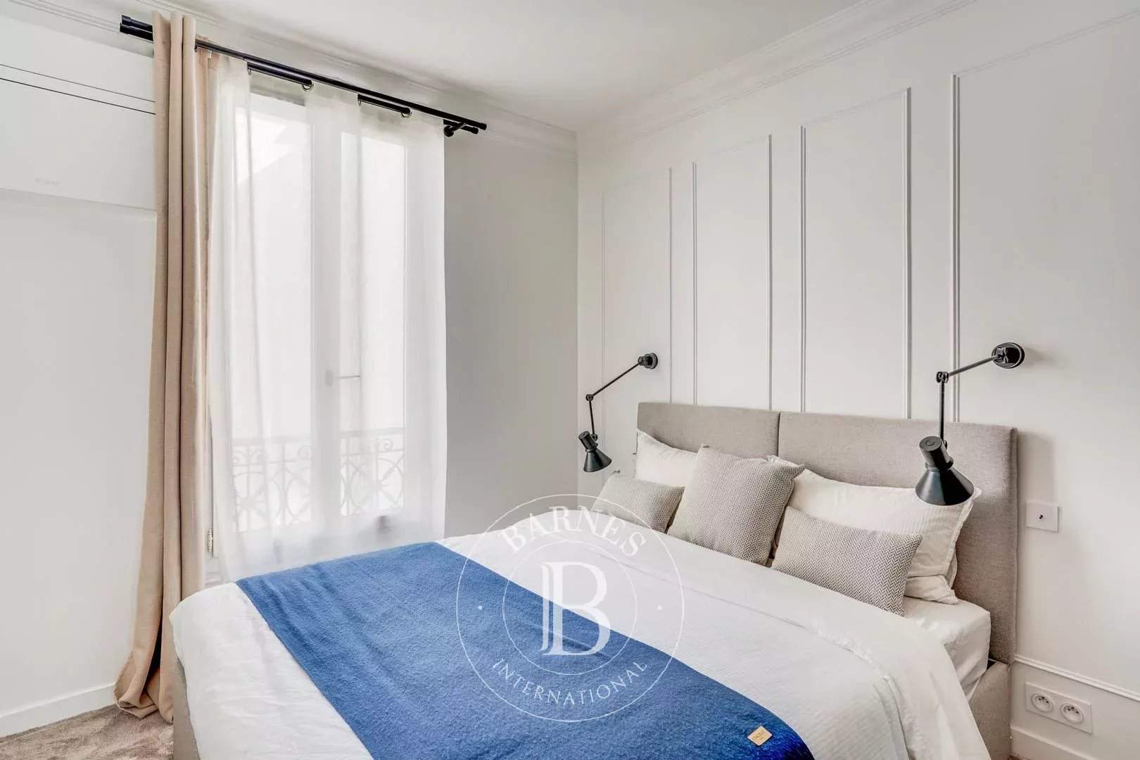 Paris 4th arrondissement - Dual-aspect apartment - 1 bedroom picture 8