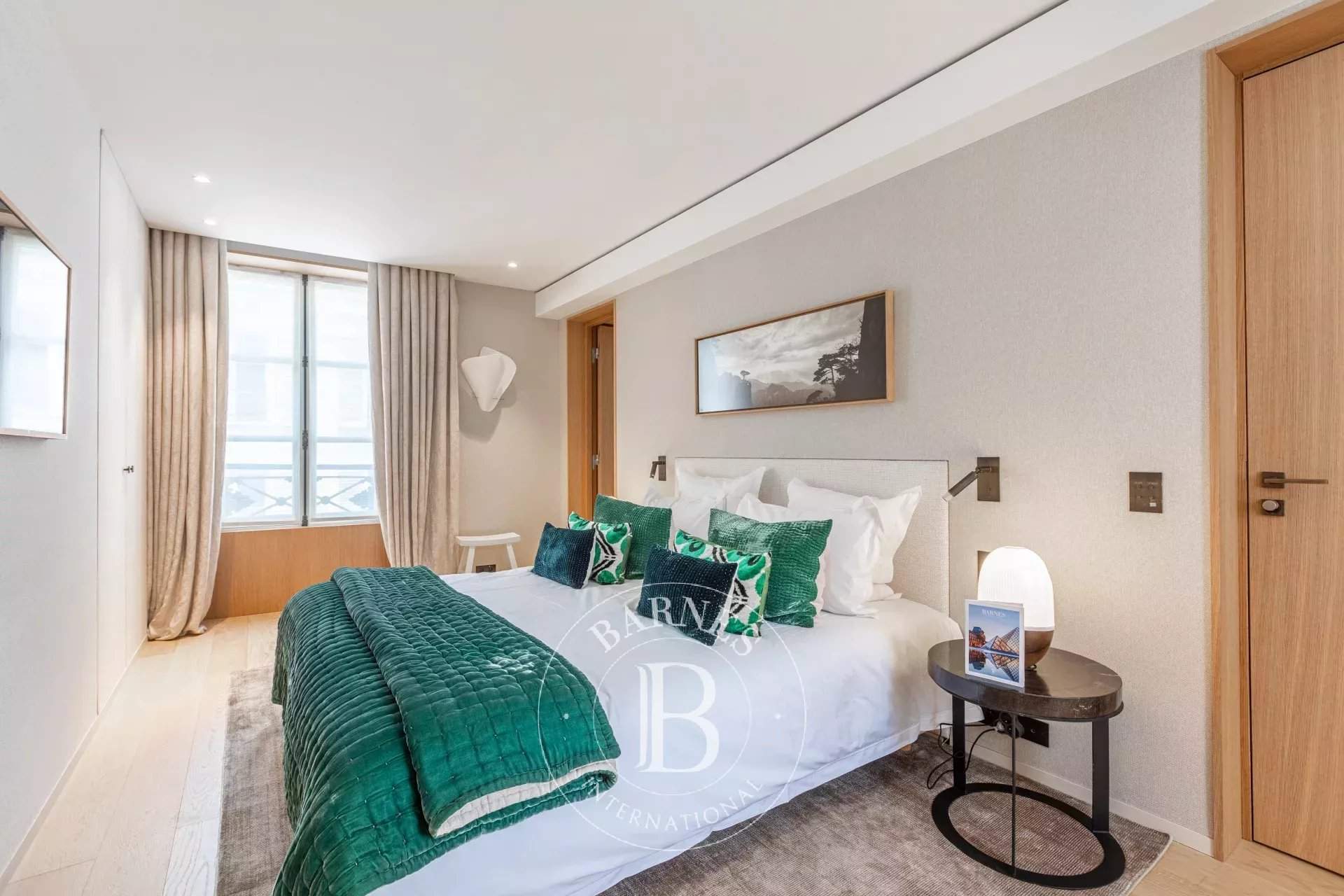 Paris  - Appartement  3 Chambres - picture 14