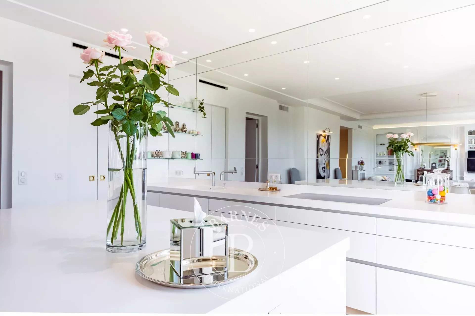 Paris  - Appartement  4 Chambres - picture 11