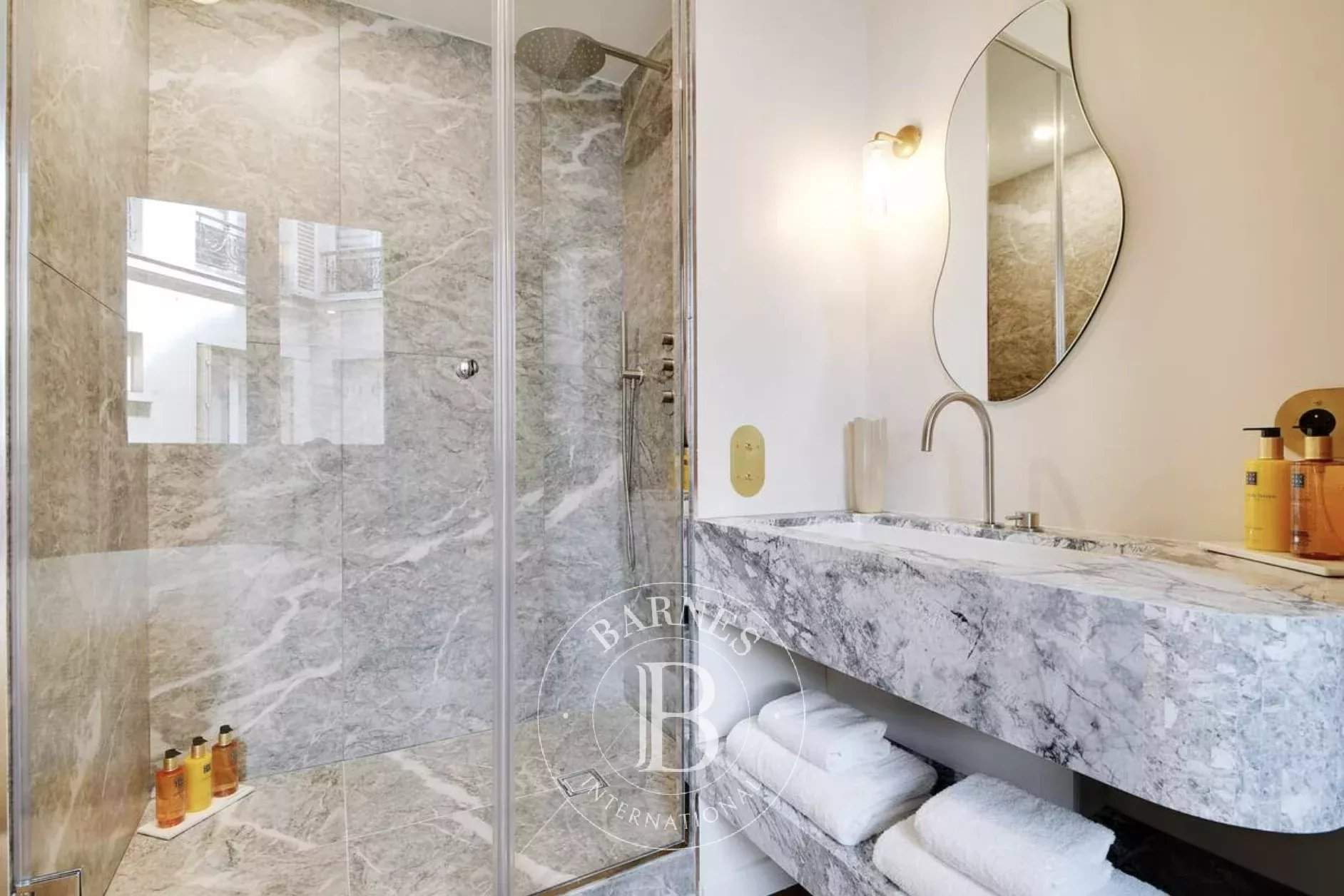 PARIS VI - APARTMENT - 3 BEDROOMS - 6 ADULTS picture 19