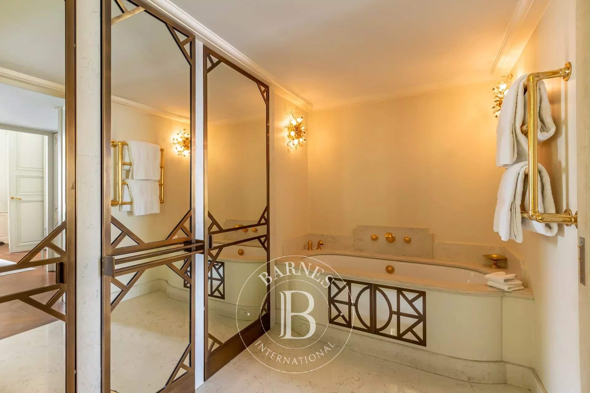 Paris  - Appartement  3 Chambres - picture 16