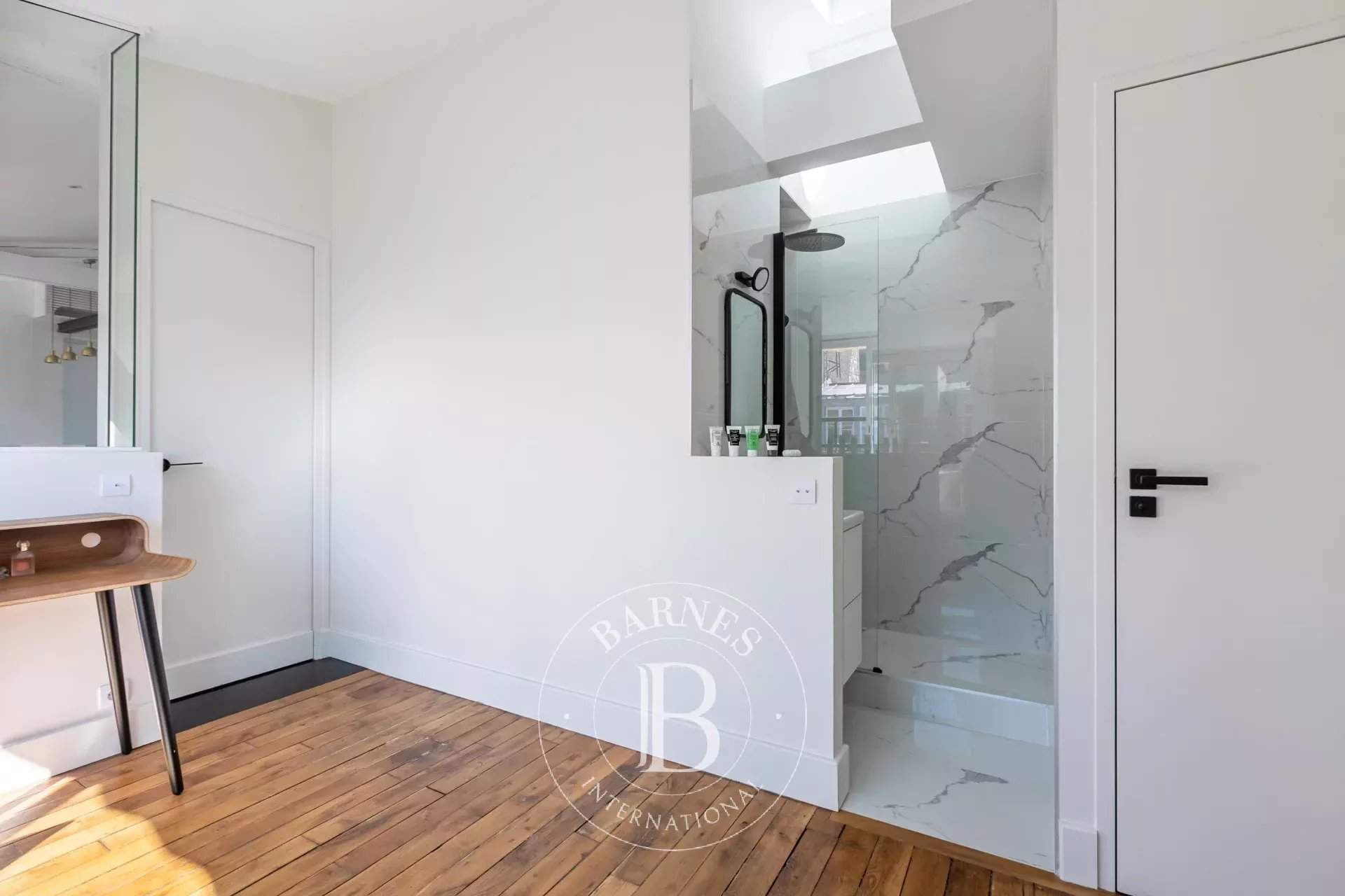 Paris  - Appartement  2 Chambres - picture 16