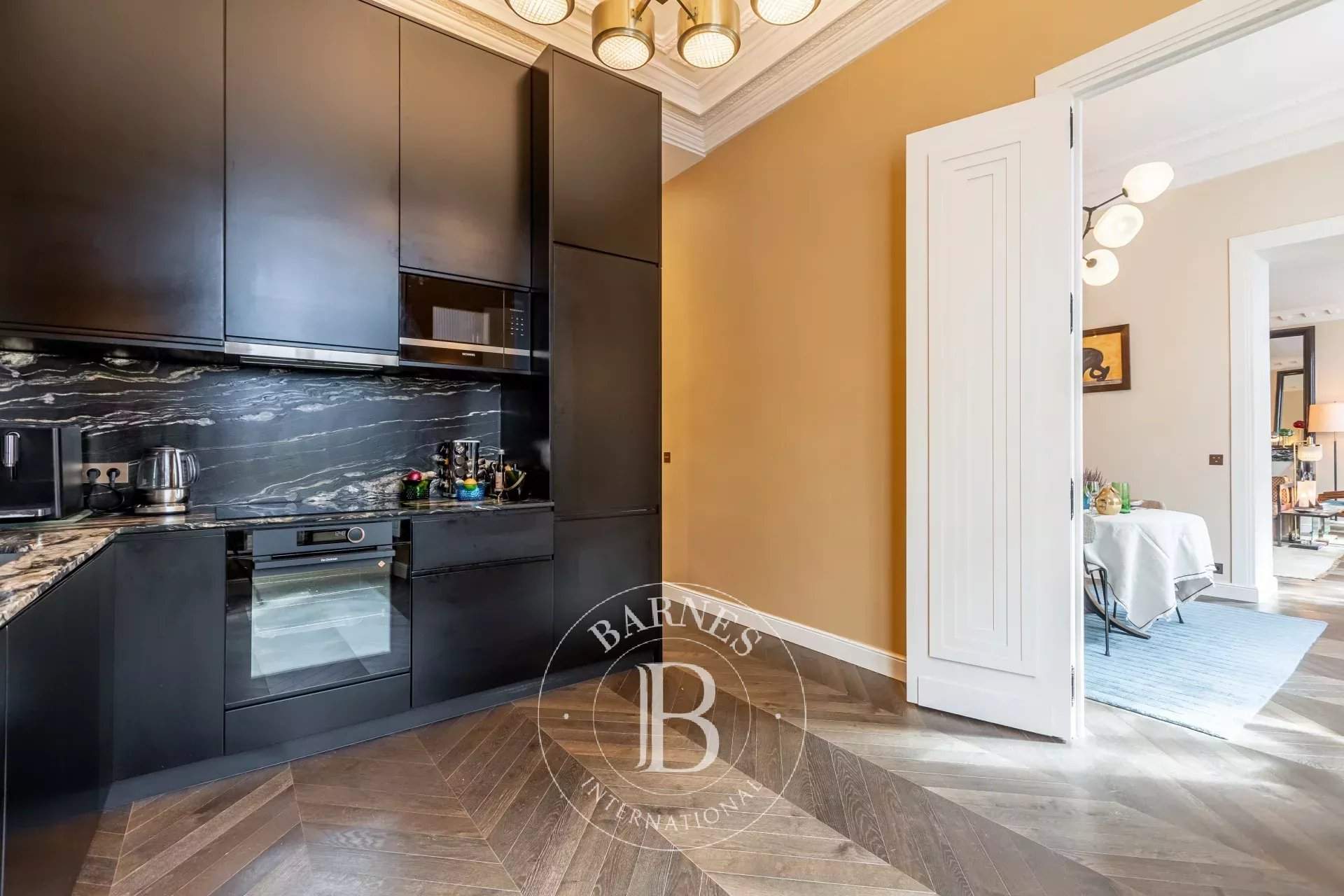 Paris  - Apartment 3 Bedrooms - picture 12