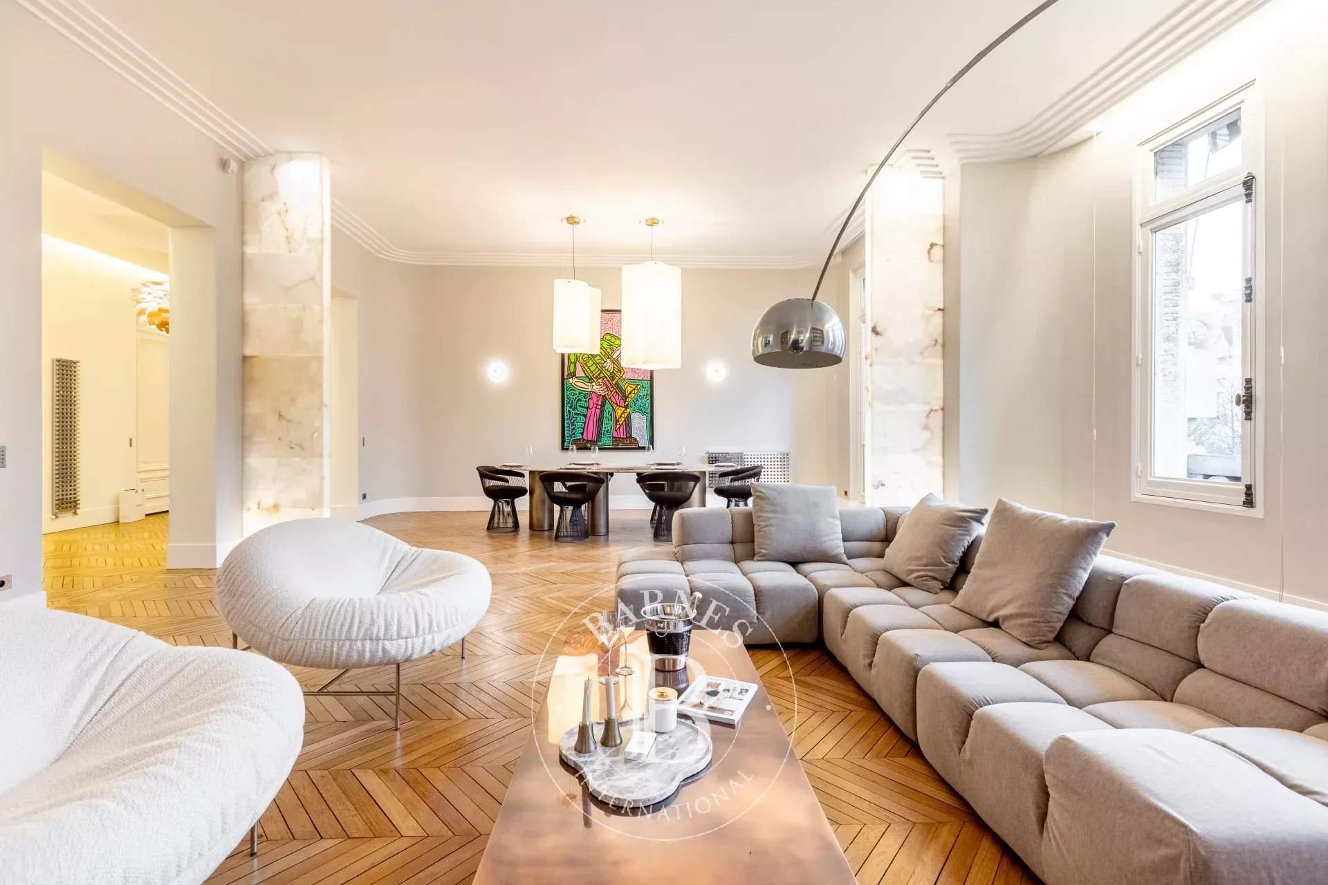 The short-term rental service at BARNES presents this property : picture 2