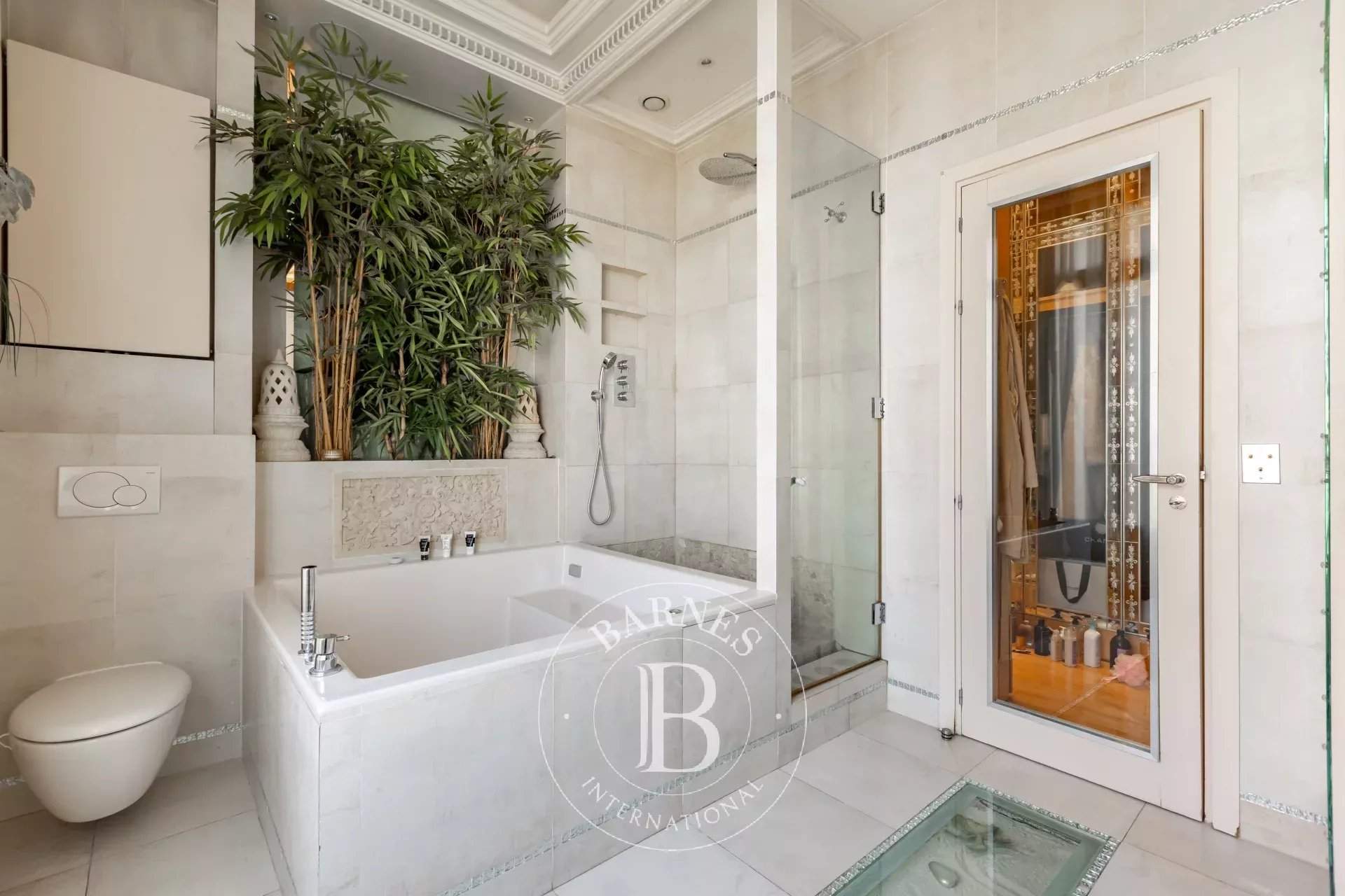 Neuilly-sur-Seine  - Apartment 4 Bedrooms - picture 9