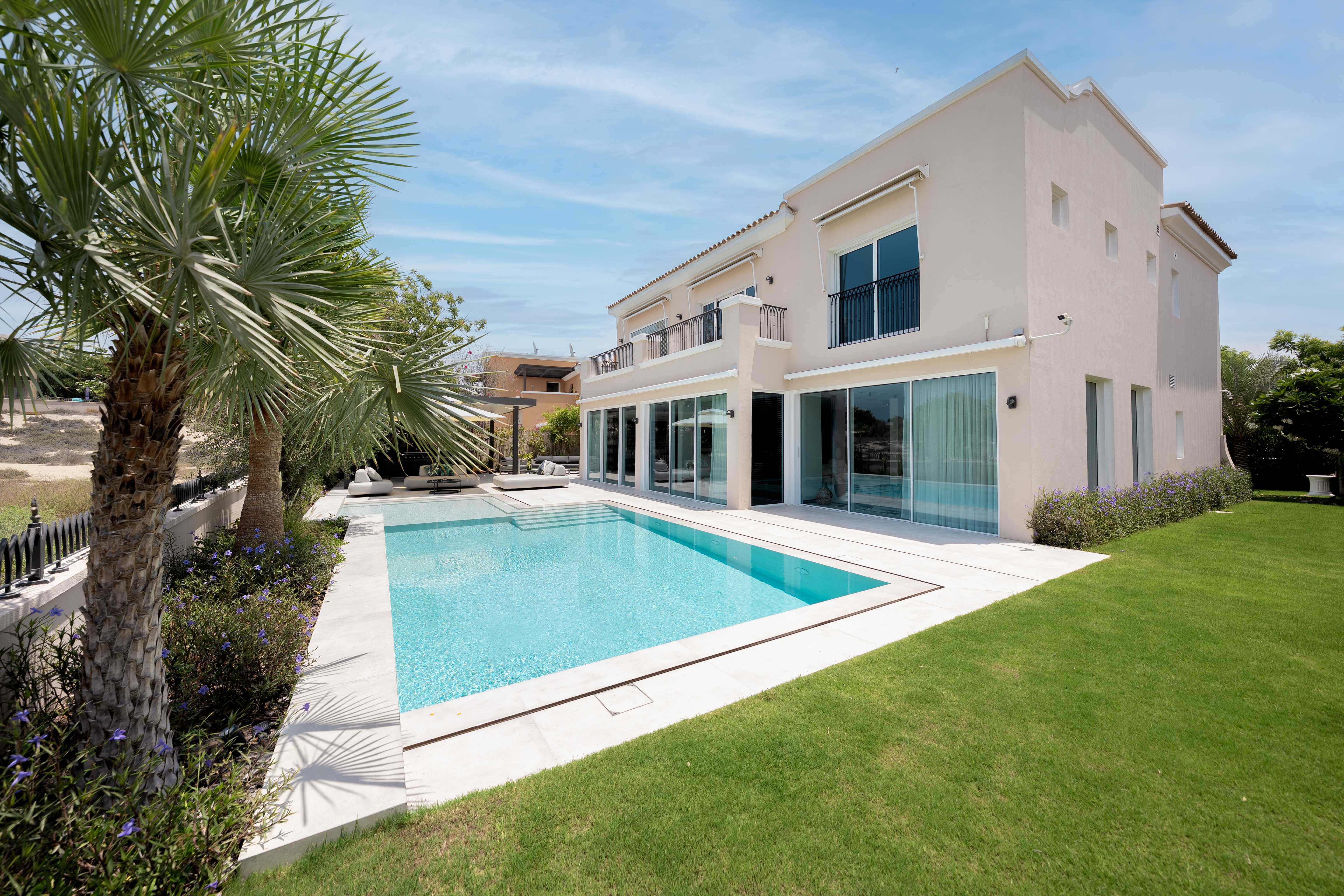 Arabian Ranches  - Villa 5 Bedrooms