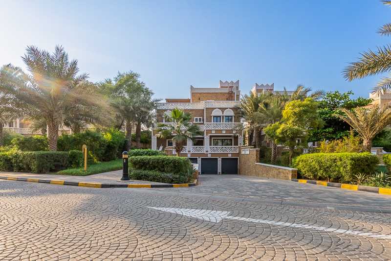 Palm Jumeirah  - Villa 