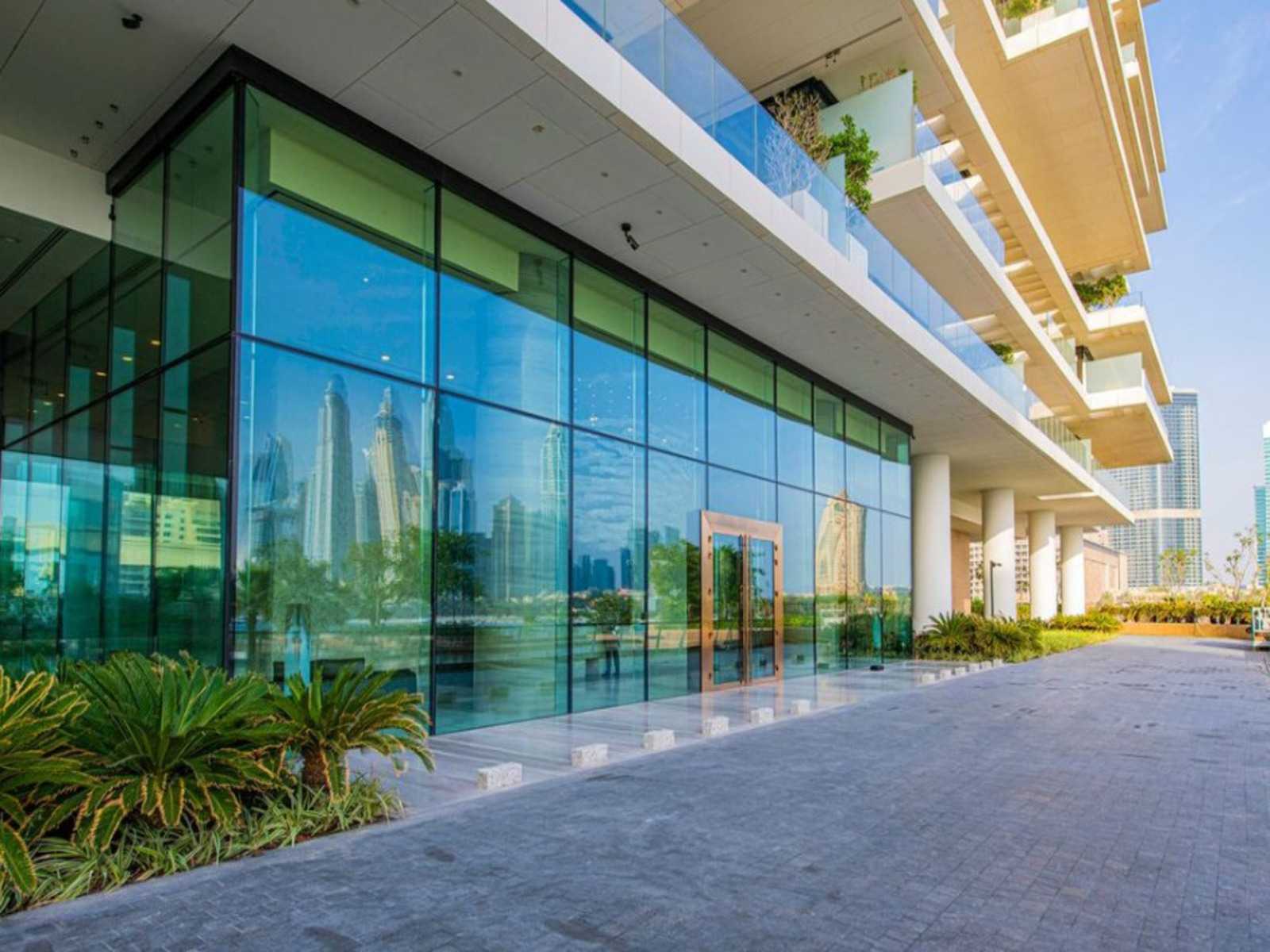 Palm Jumeirah  - Apartment 4 Bedrooms