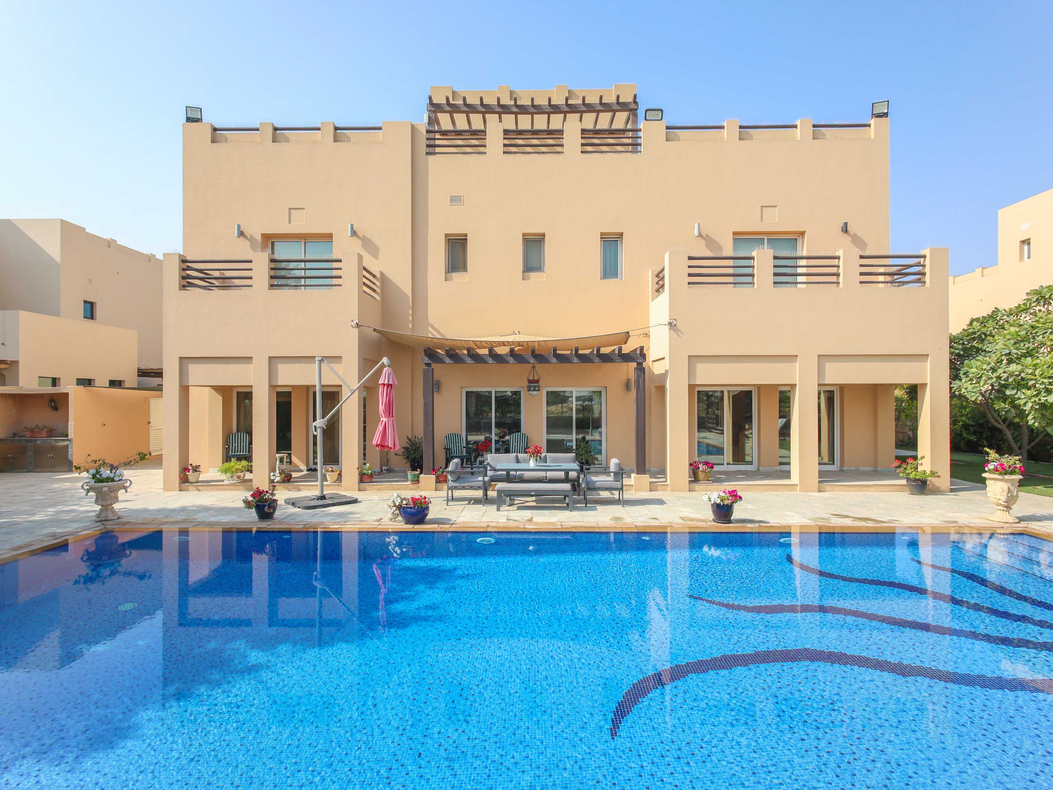 Villa Arabian Ranches  -  ref AE-APG-6049 (picture 1)
