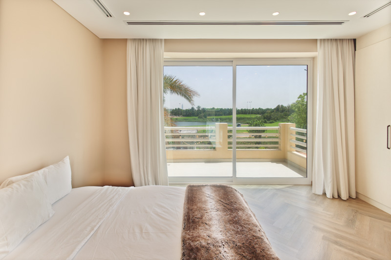 Villa The Lakes  -  ref AE-APG-8580 (picture 2)