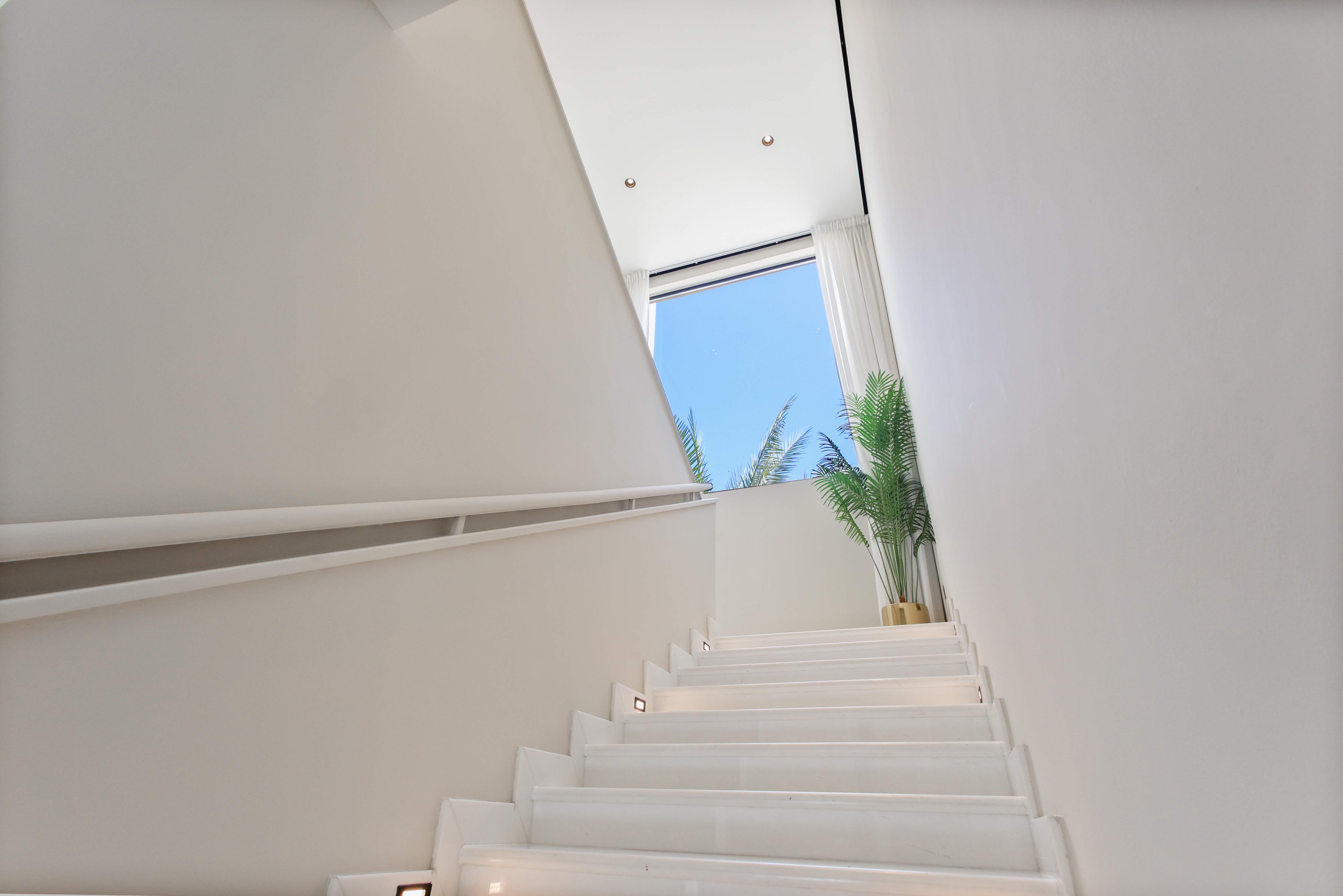 The Lakes  - Villa 6 Bedrooms - picture 11