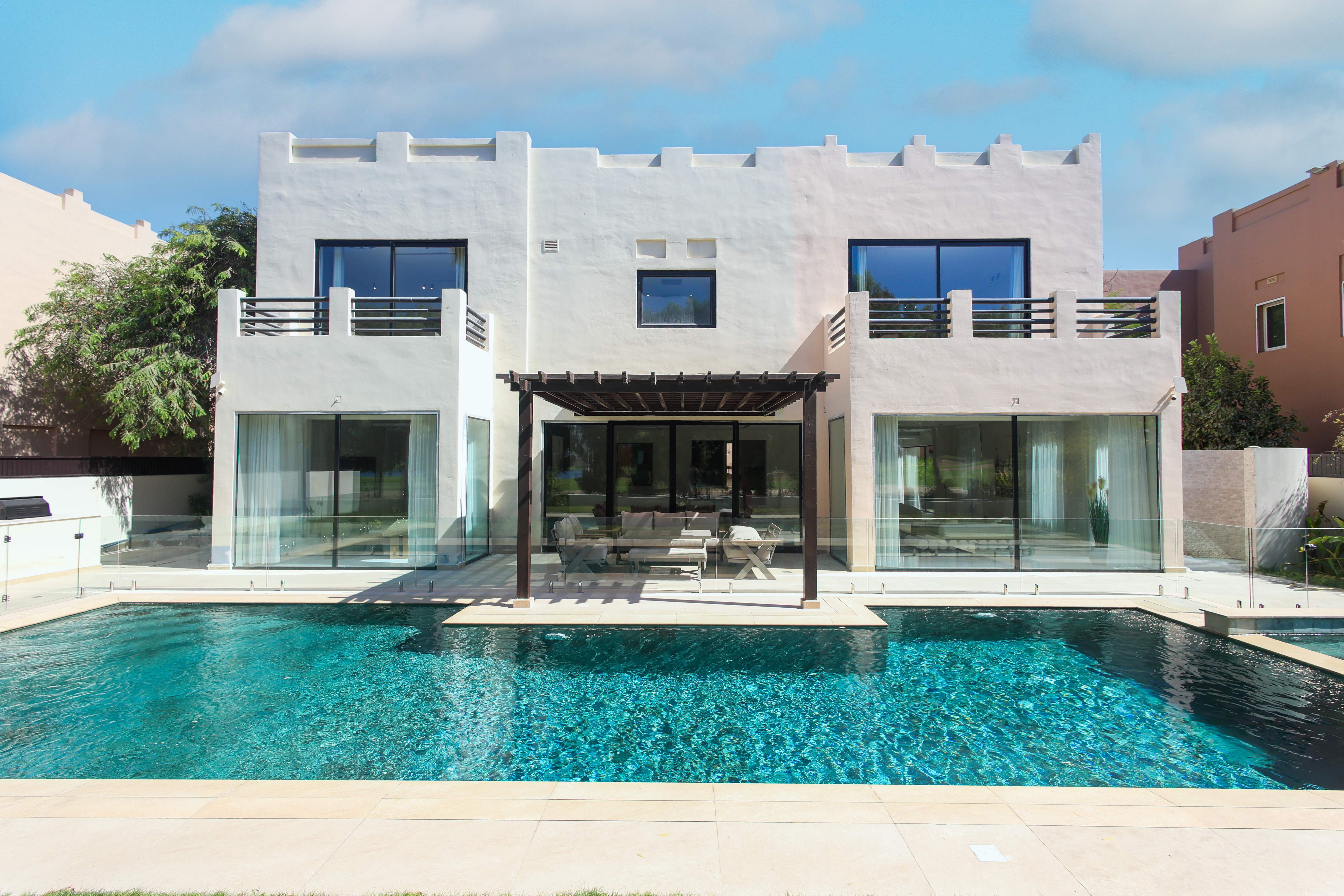 The Lakes  - Villa 6 Bedrooms - picture 4