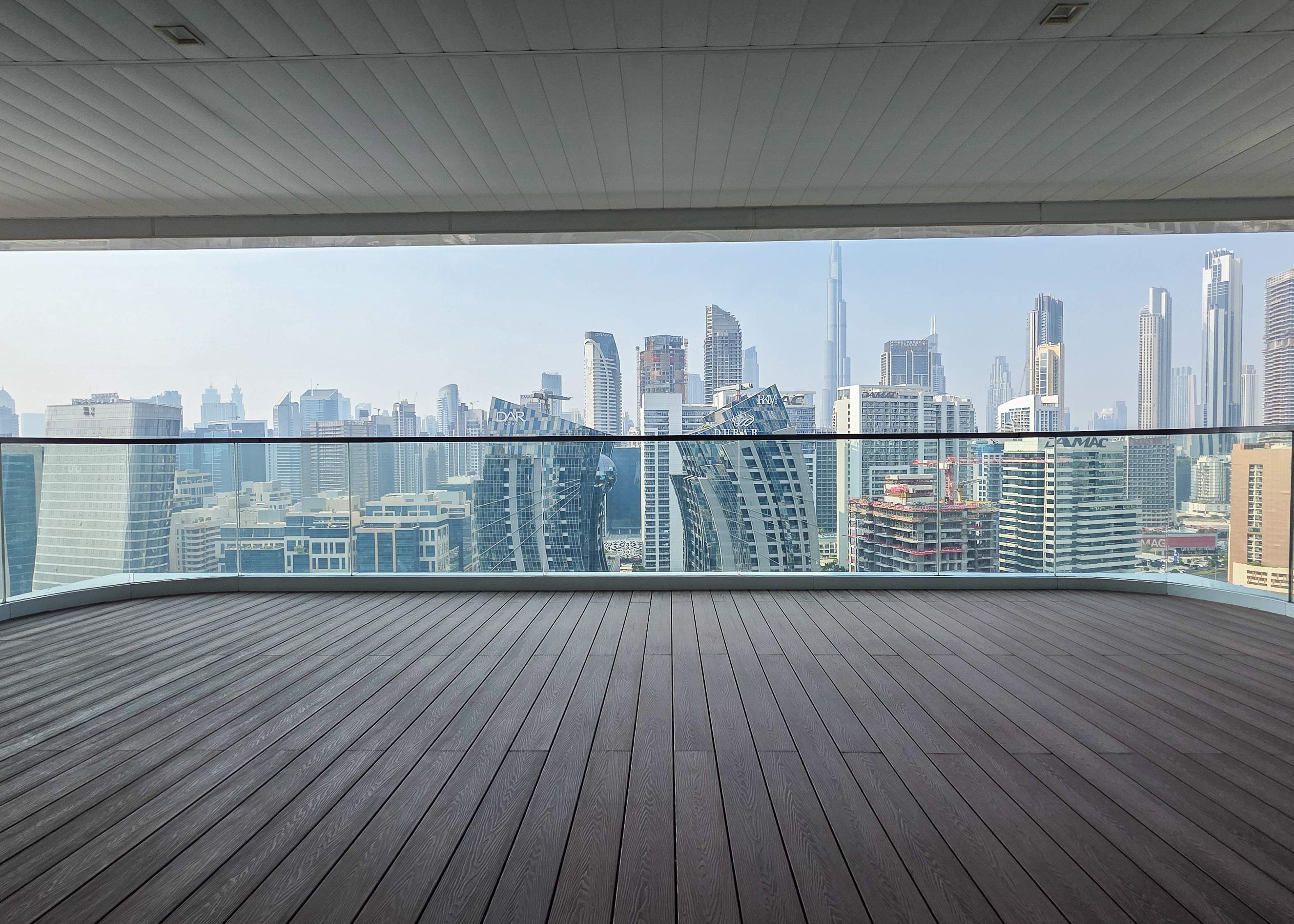Business Bay  - Penthouse 4 Bedrooms - picture 1