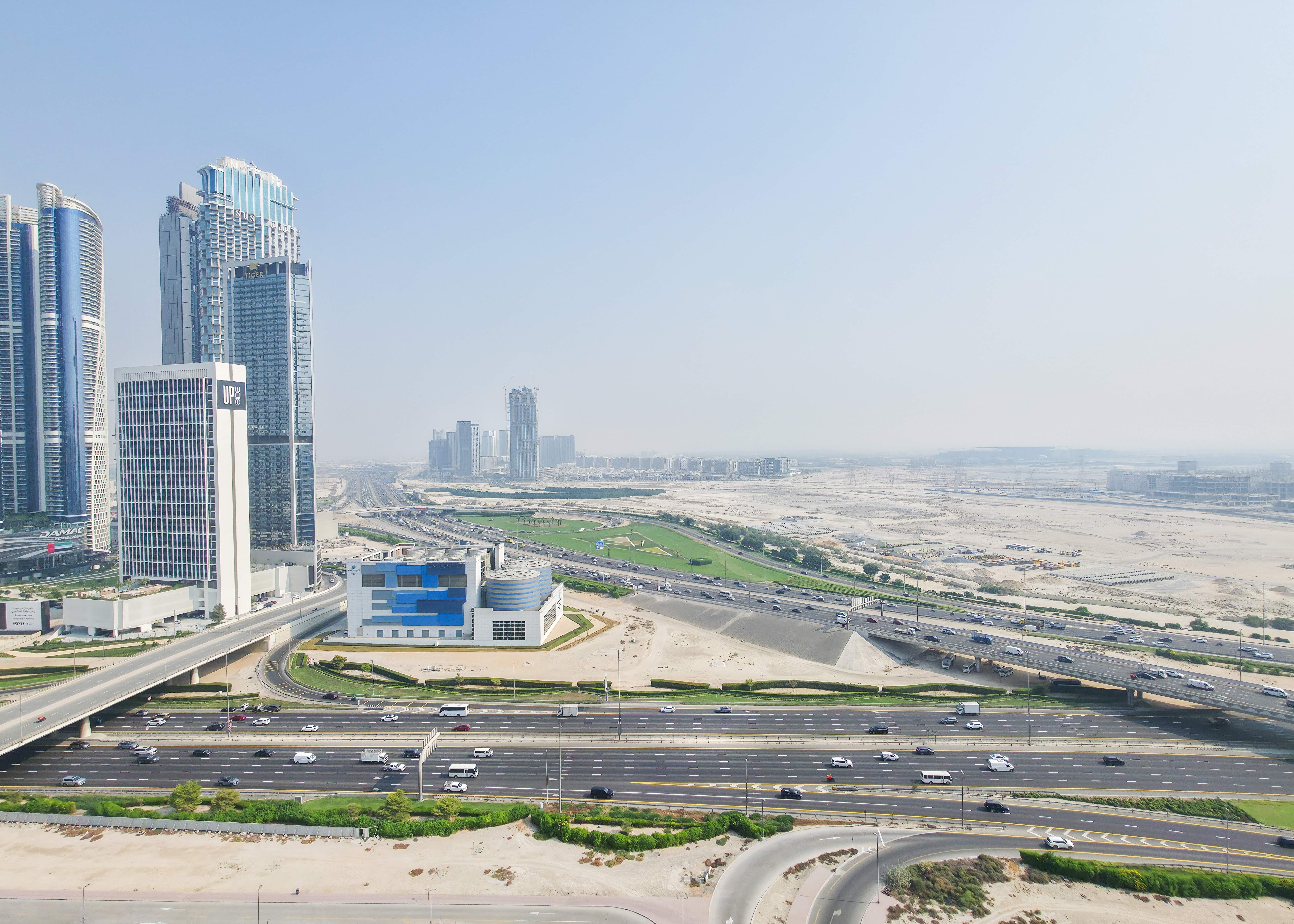 Business Bay  - Penthouse 4 Bedrooms - picture 7