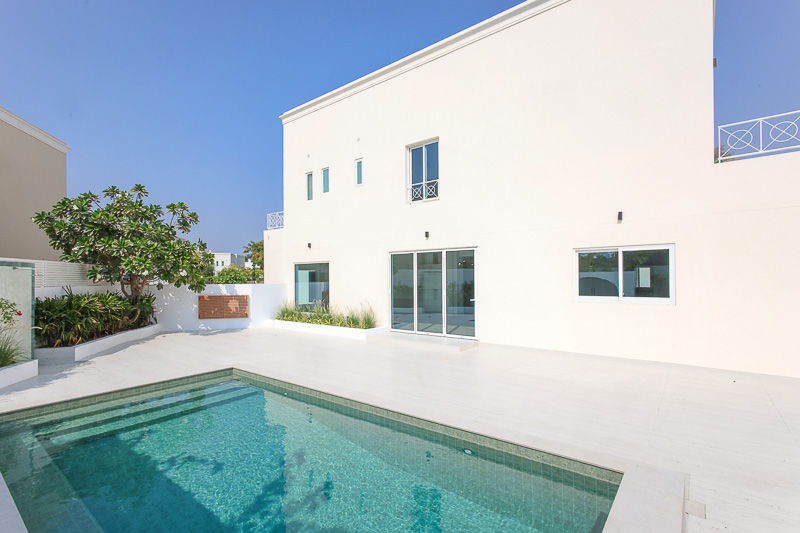 The Lakes  - Villa 5 Bedrooms - picture 8