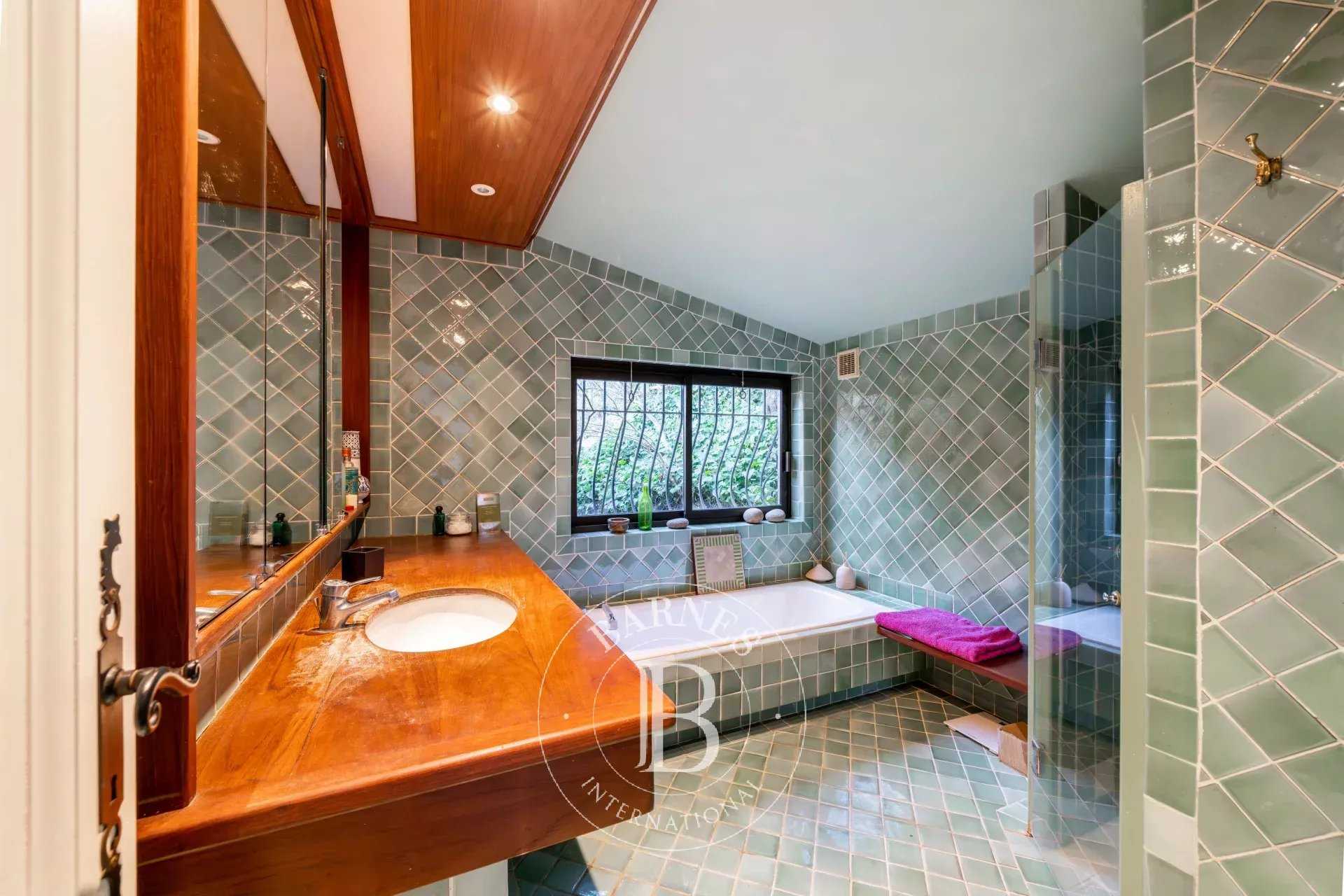 Théoule-sur-Mer  - Villa 6 Pi&egrave;ces 5 Chambres