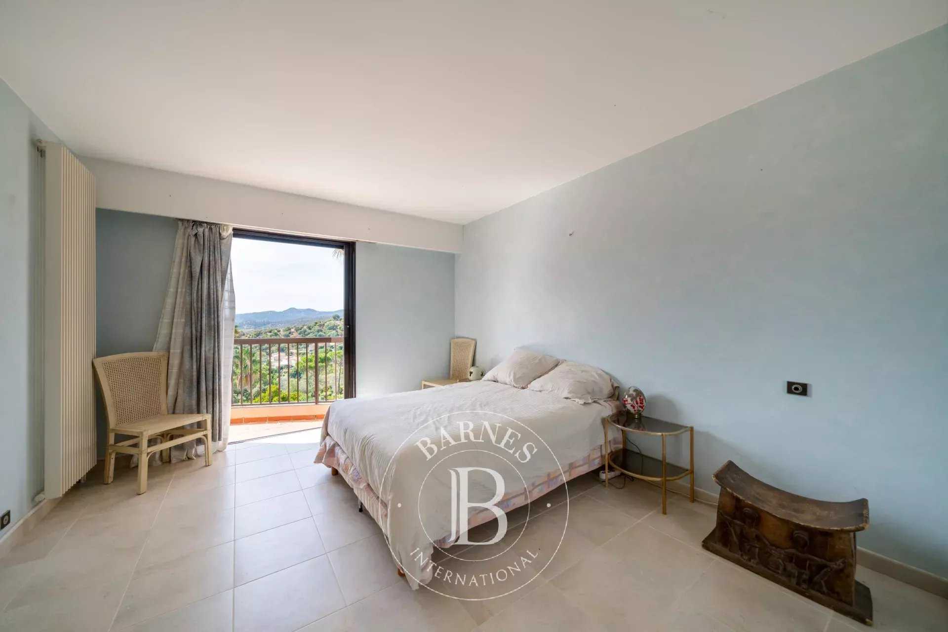 Mandelieu-la-Napoule  - Appartement 3 Pièces 2 Chambres