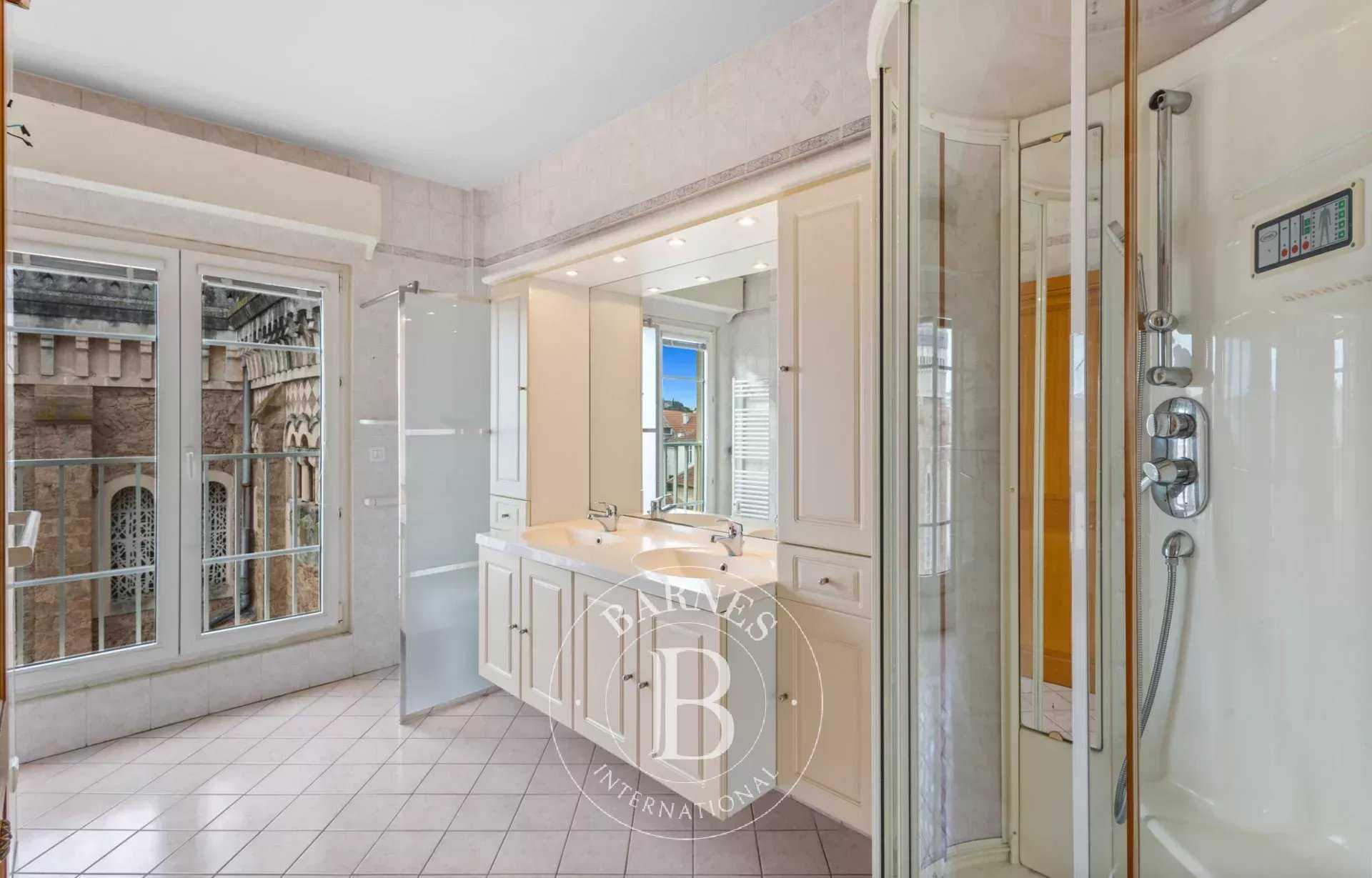 Saint-Raphaël  - Piso 4 Cuartos 3 Habitaciones