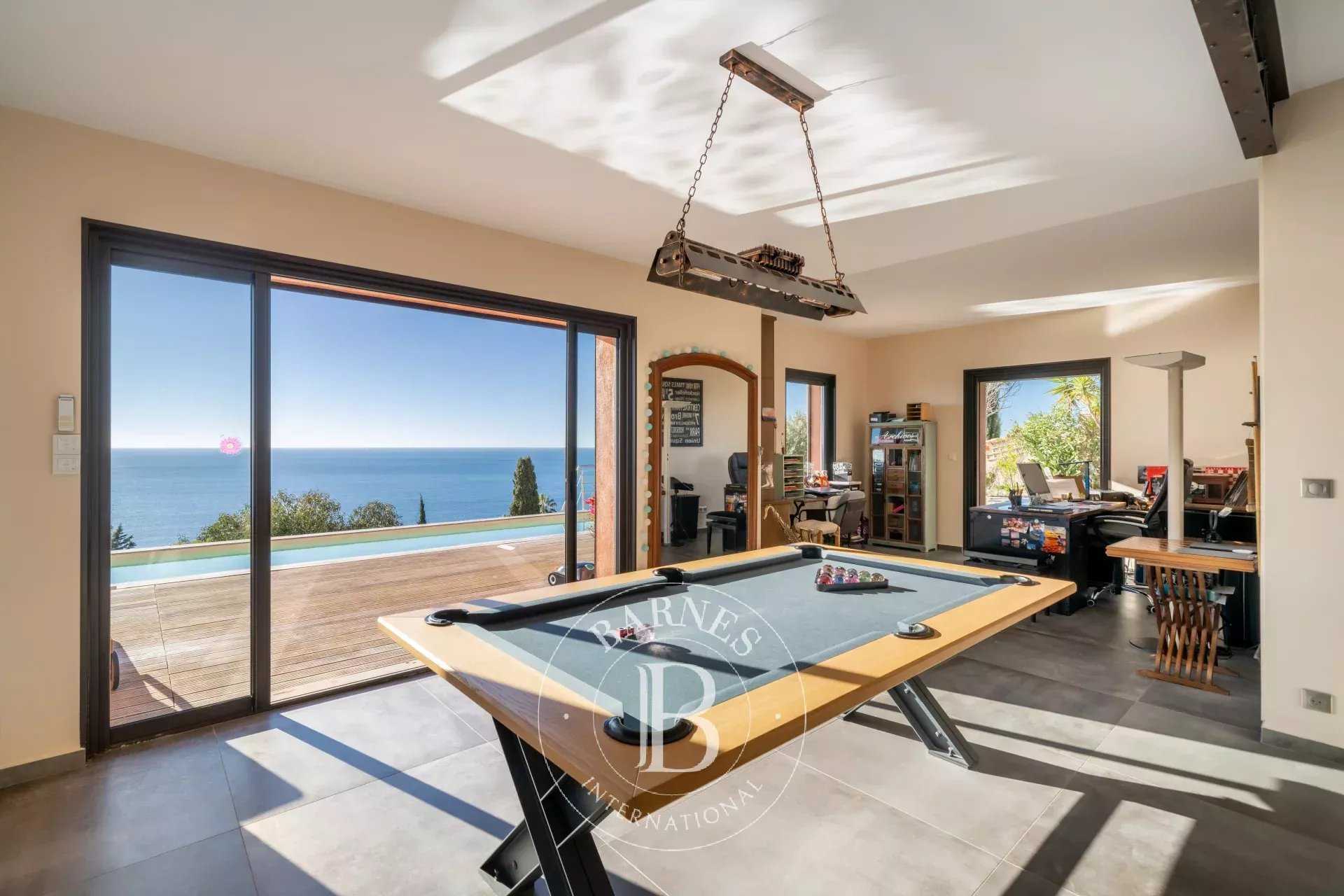 Saint-Raphaël  - Villa 4 Bedrooms