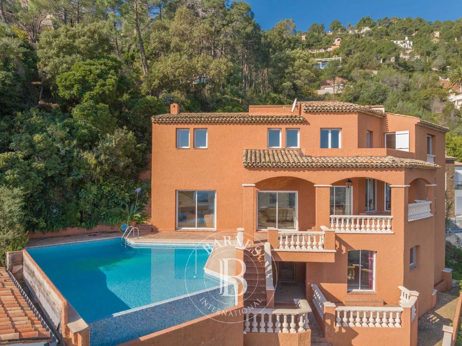 Théoule-sur-Mer  - Villa 5 Bedrooms