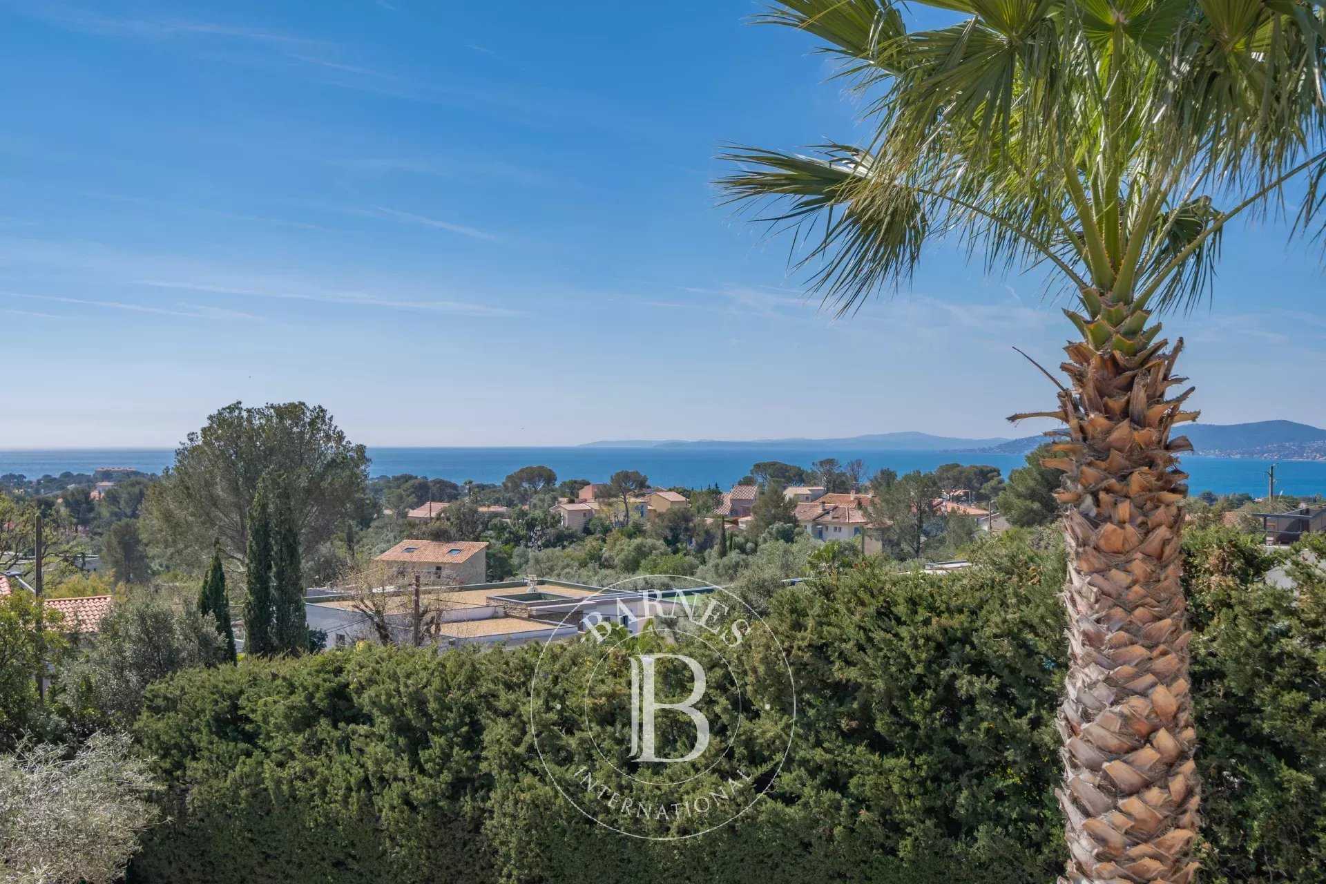 Saint-Raphaël  - Villa 5 Bedrooms