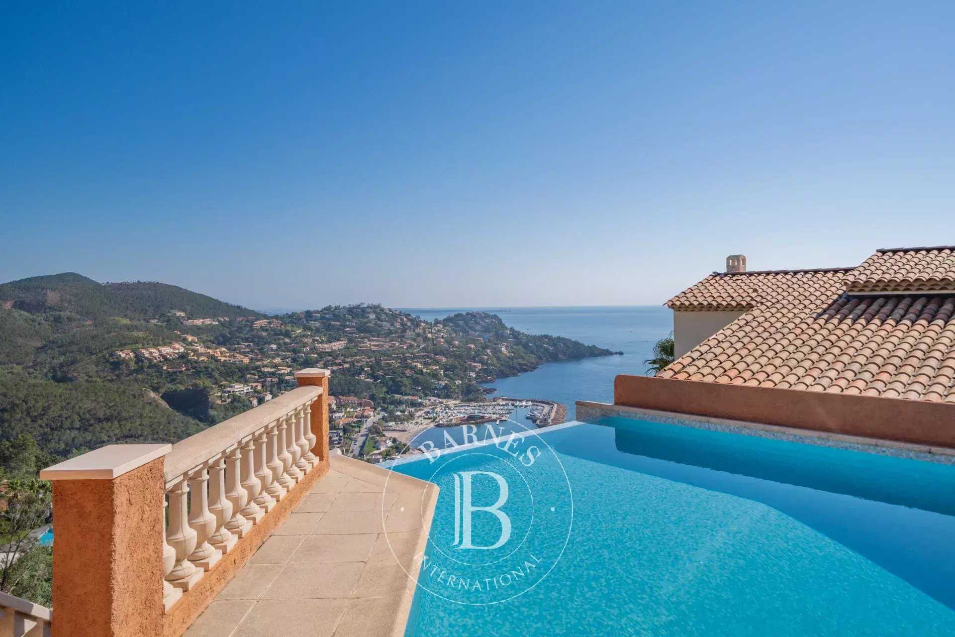 Théoule-sur-Mer  - Villa 5 Bedrooms