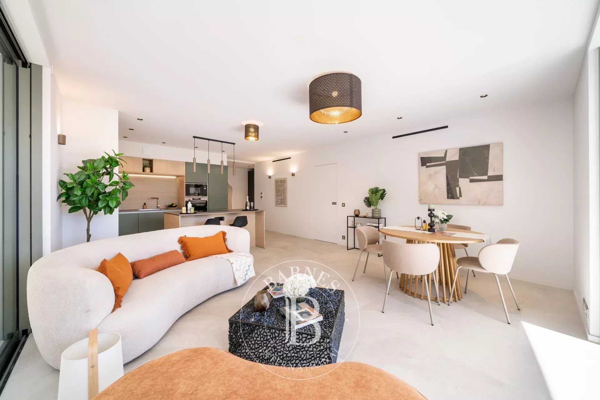 Mandelieu-la-Napoule  - Appartement 4 Pièces 3 Chambres