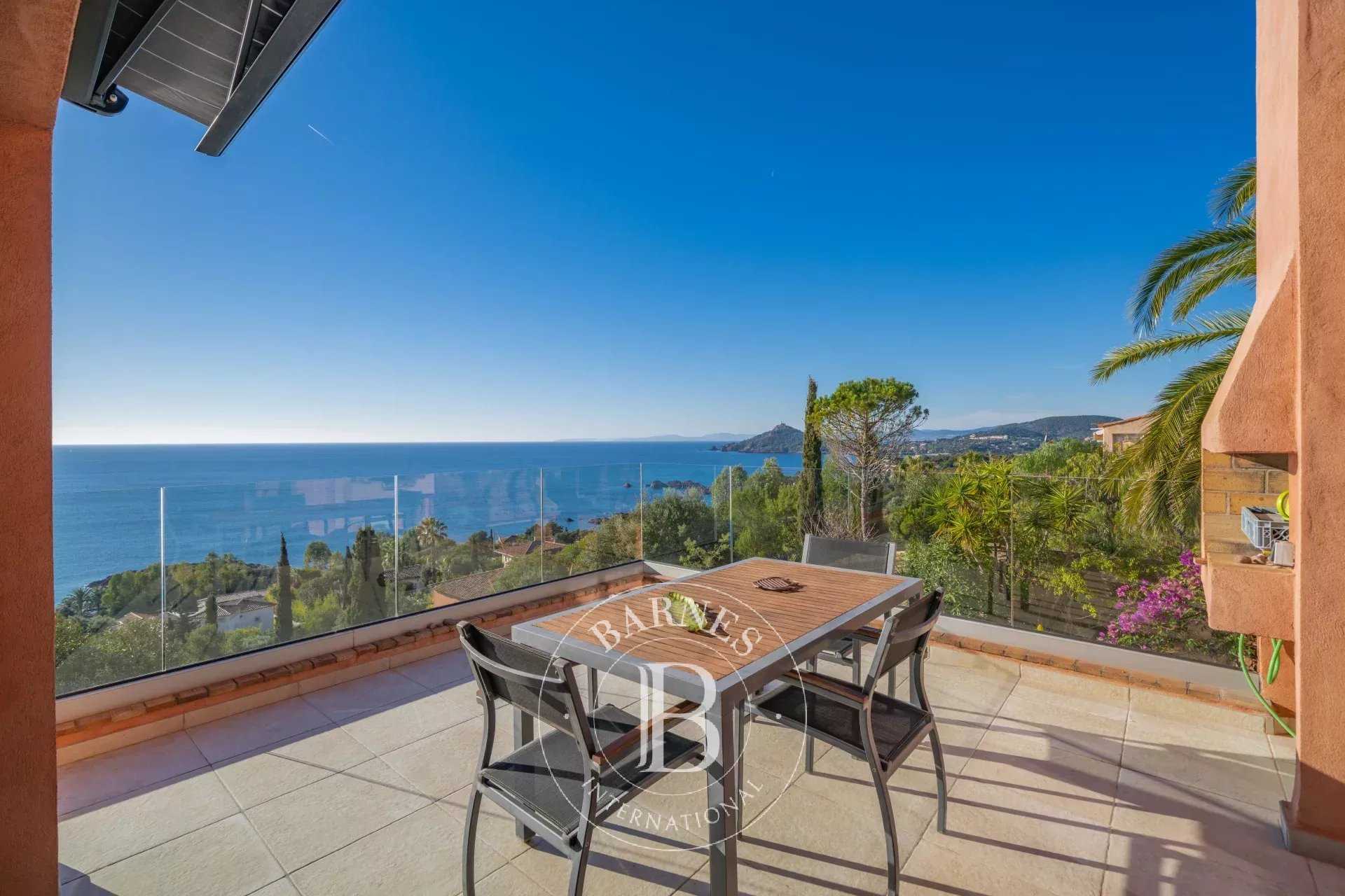 Saint-Raphaël  - Villa 4 Bedrooms