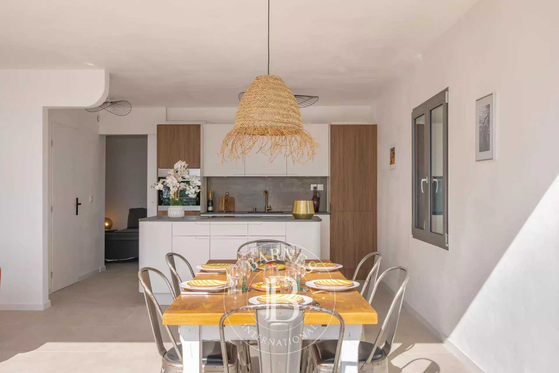 Théoule-sur-Mer  - Villa 4 Pi&egrave;ces 3 Chambres