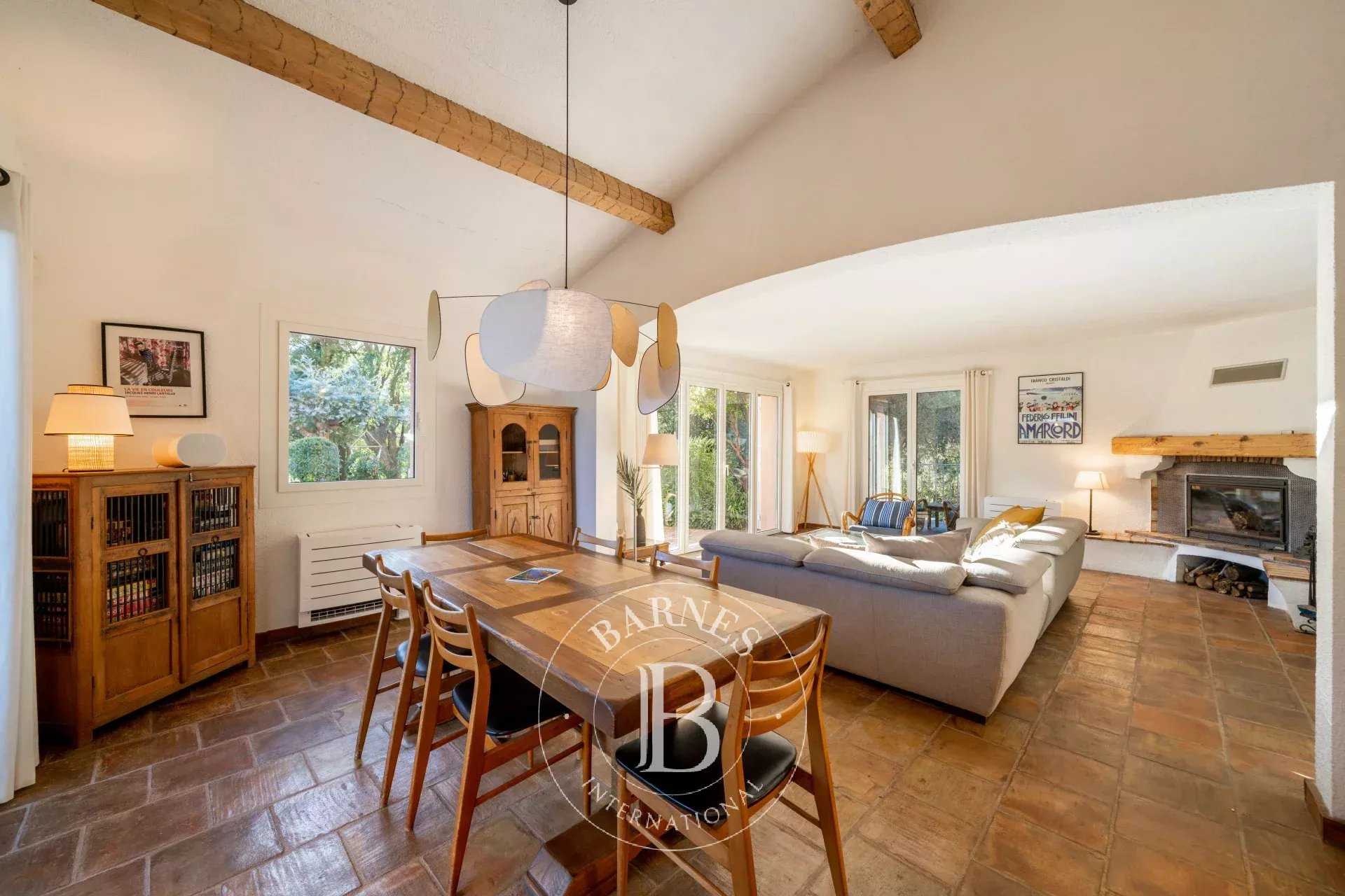 Villa Fréjus  -  ref 86463435 (picture 3)