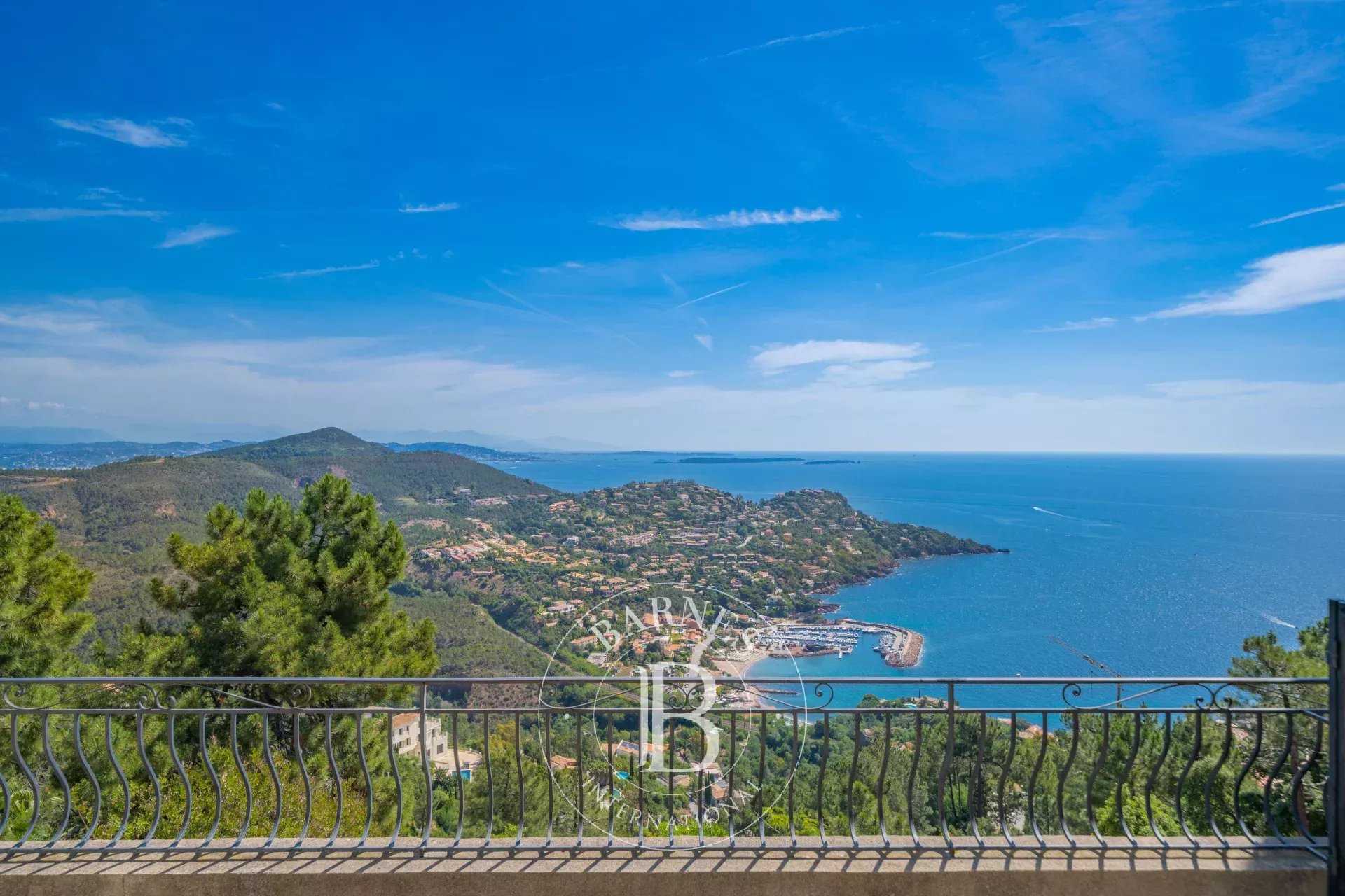 Villa Théoule-sur-Mer  -  ref 85964340 (picture 1)