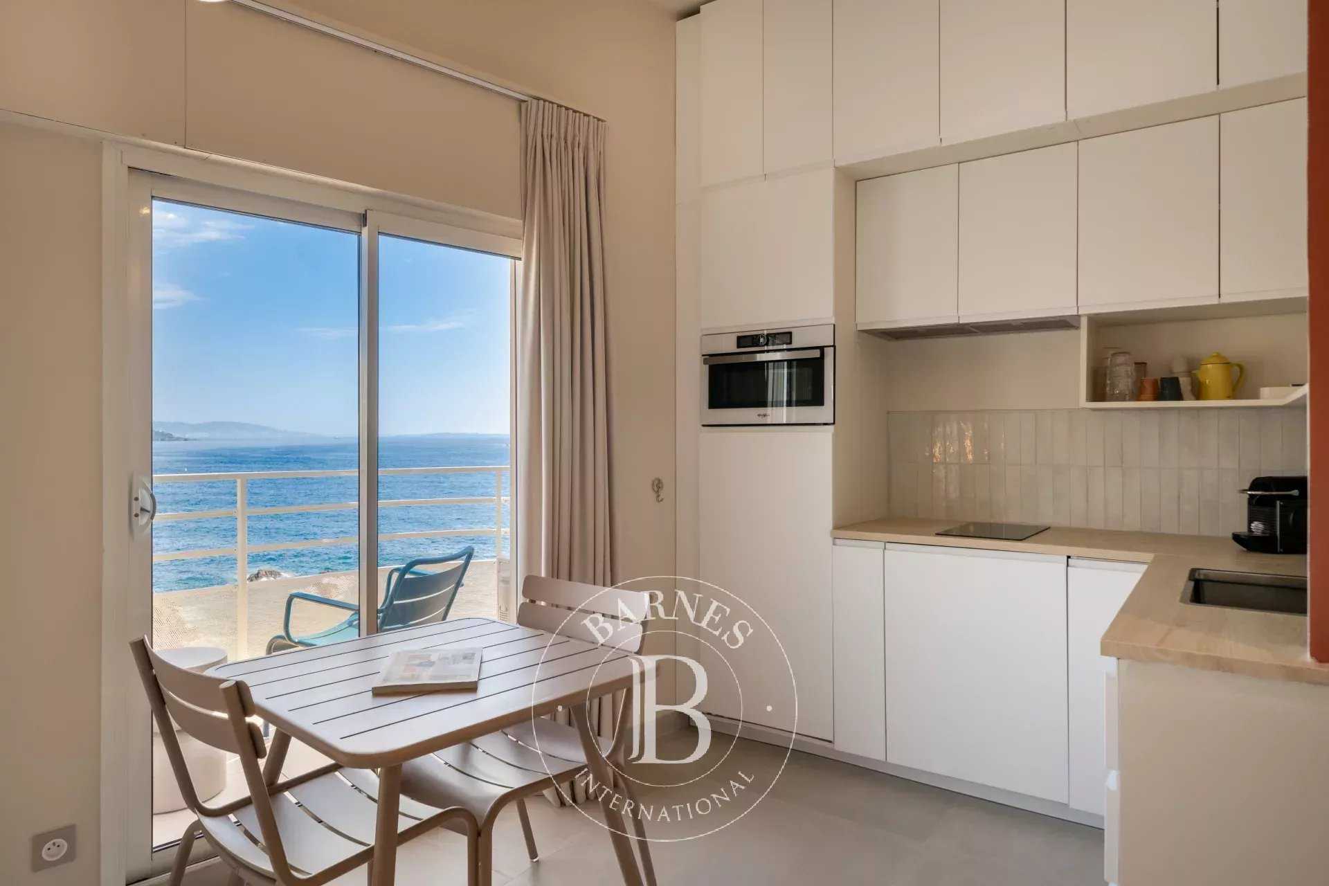 Piso Saint-Raphaël  -  ref 86167220 (picture 2)