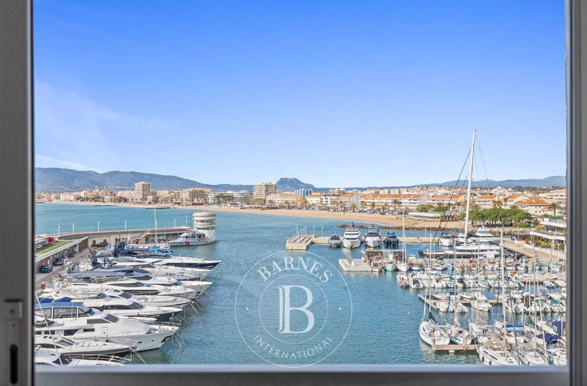 Piso Saint-Raphaël  -  ref 86690969 (picture 2)