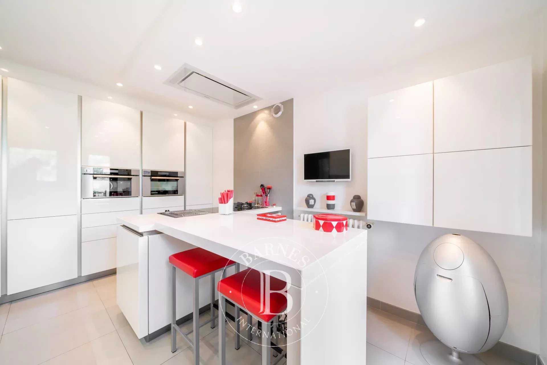 Villa Saint-Raphaël  -  ref 86995768 (picture 3)