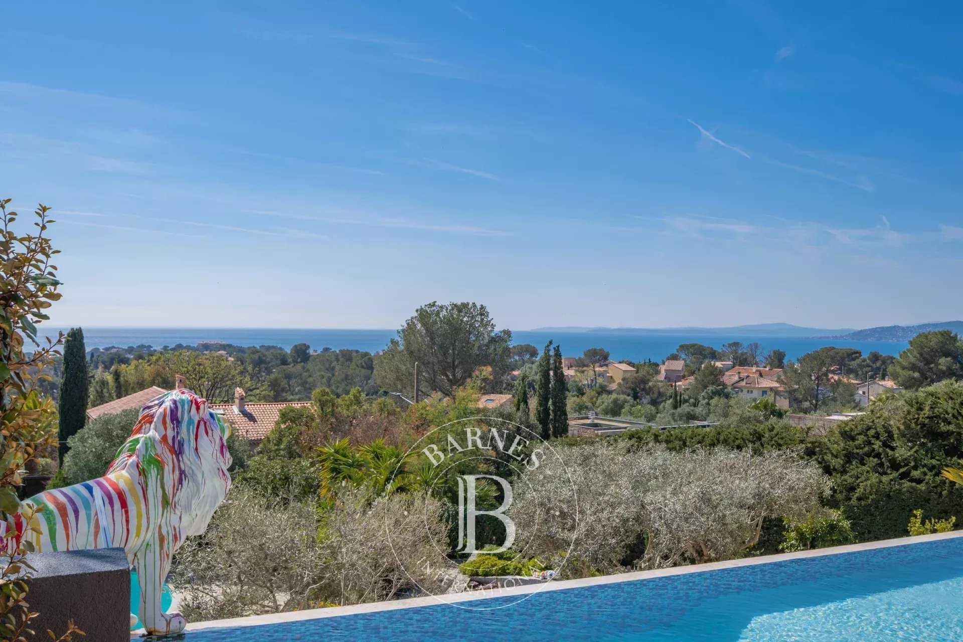 Saint-Raphaël  - Villa 5 Bedrooms