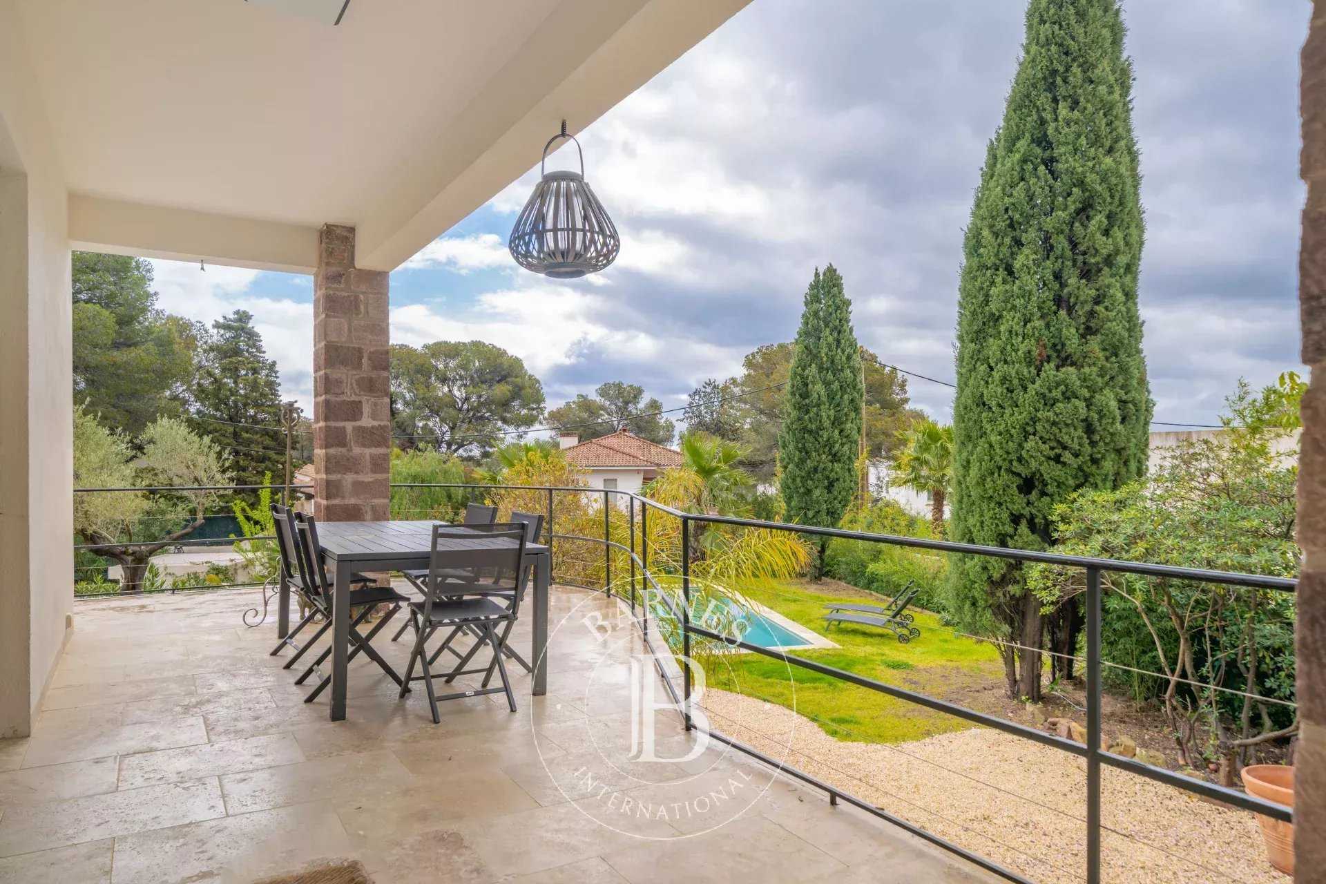 Villa Saint-Raphaël  -  ref 85693655 (picture 3)