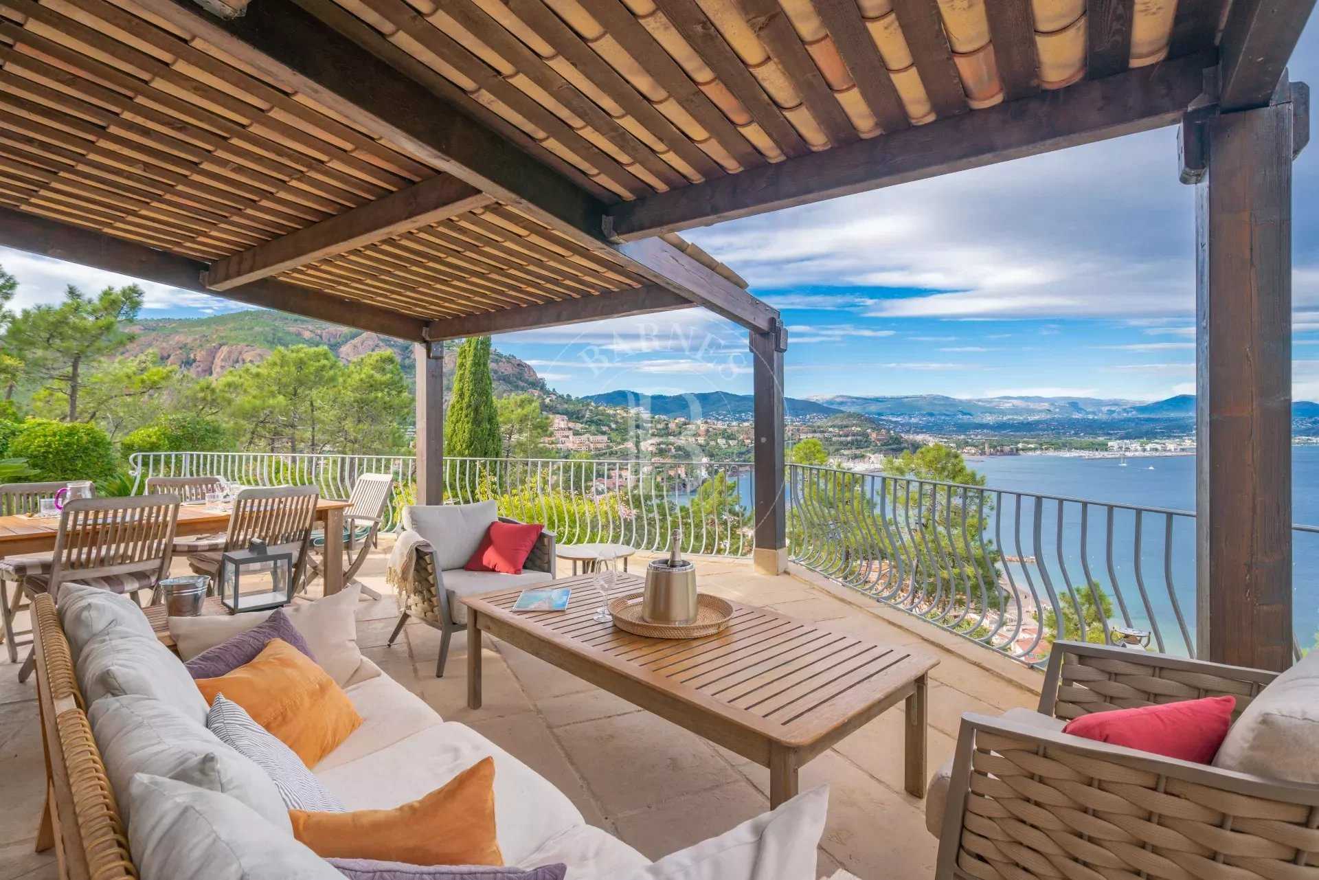 Villa Théoule-sur-Mer  -  ref 86798567 (picture 1)