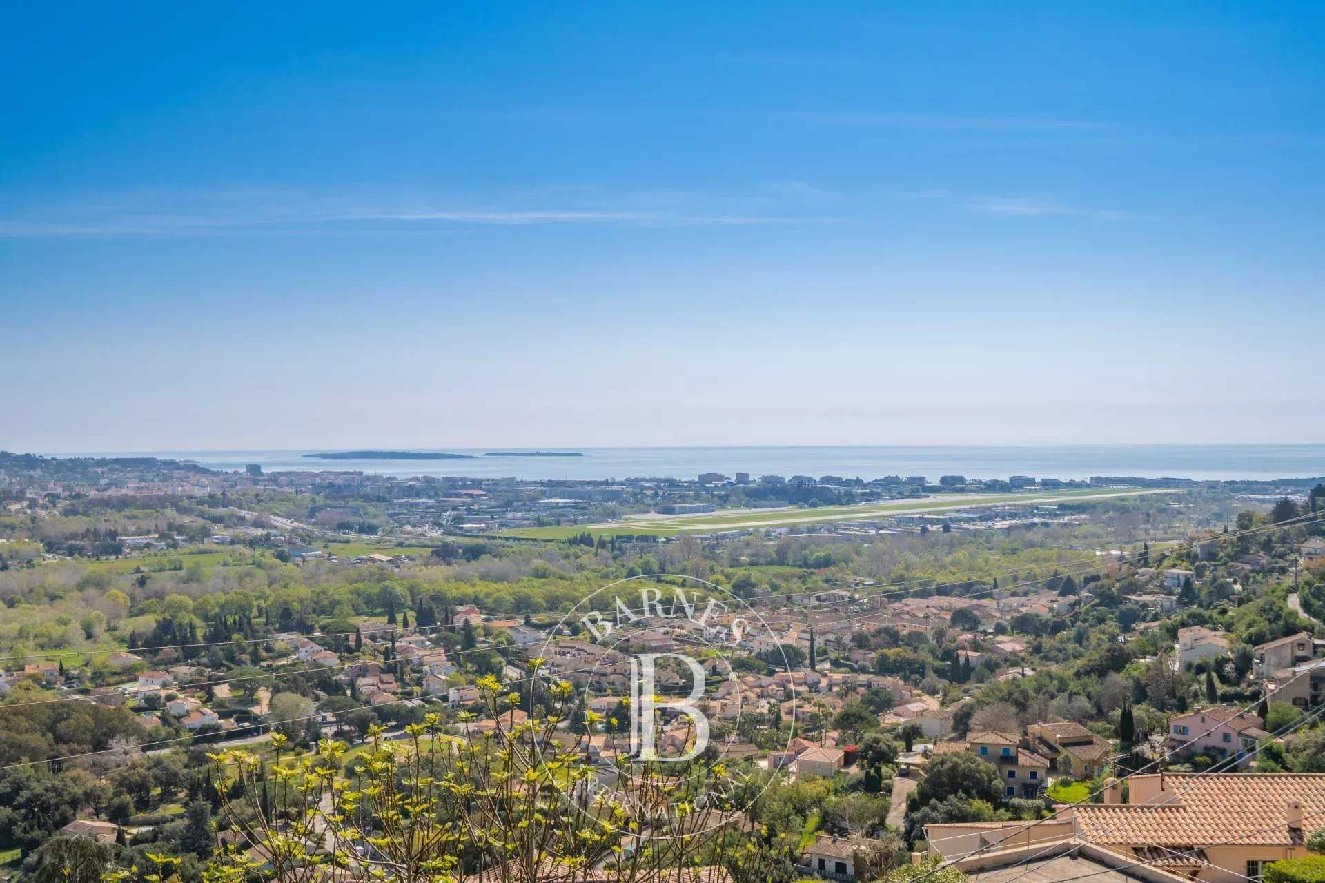 Villa Mandelieu-la-Napoule  -  ref 86874284 (picture 1)