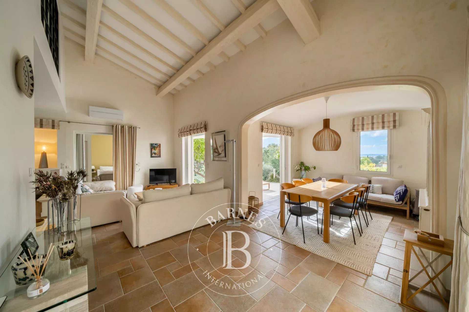 Villa Saint-Raphaël  -  ref 86815142 (picture 3)