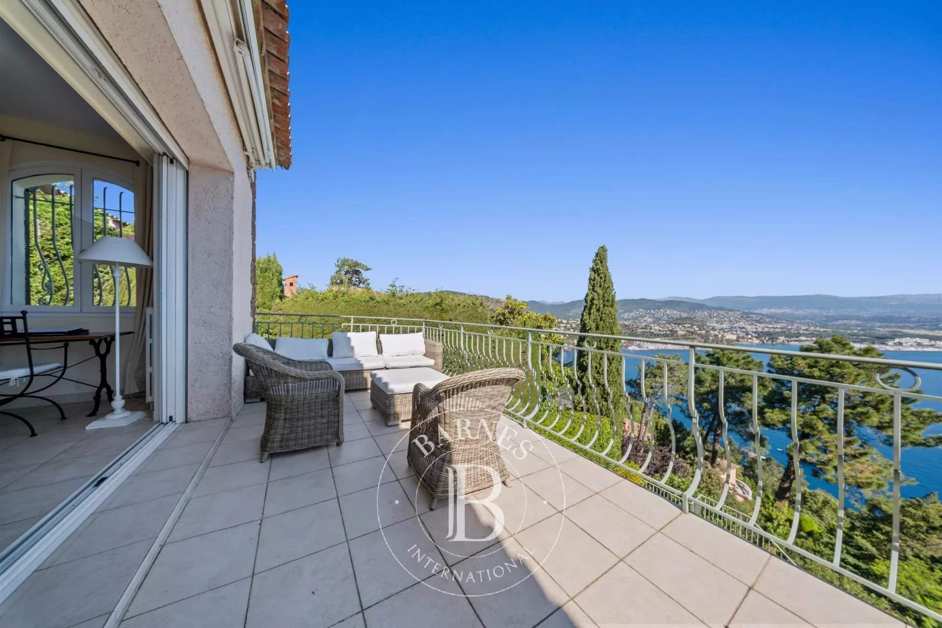 Théoule-sur-Mer  - Villa 6 Bedrooms - picture 17