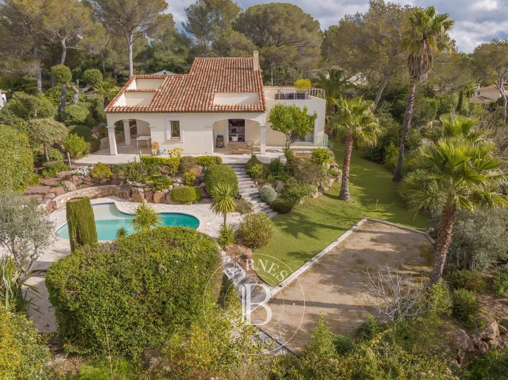 Saint-Raphaël  - Villa 4 Bedrooms - picture 9