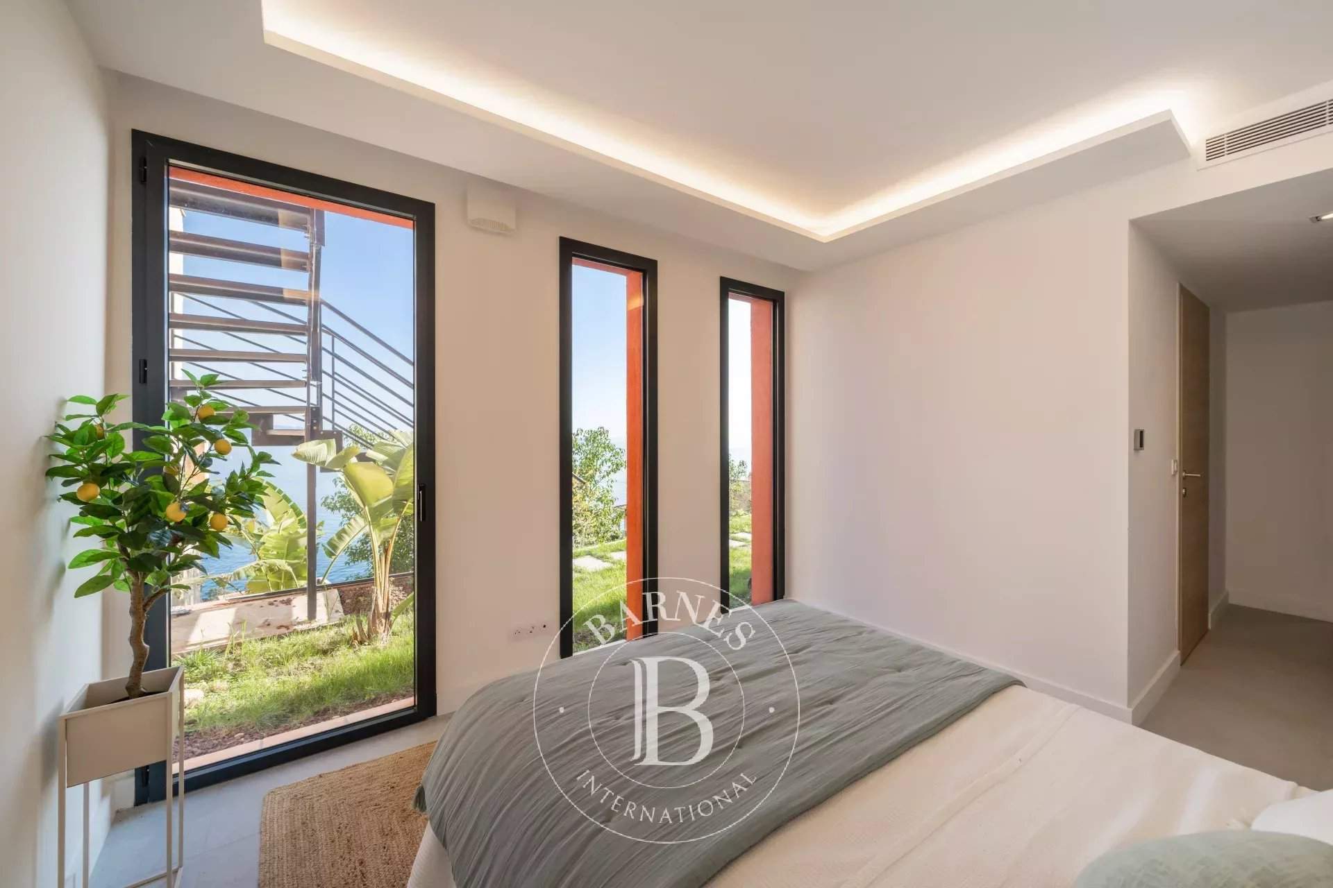 Théoule-sur-Mer  - Apartment 3 Bedrooms - picture 13