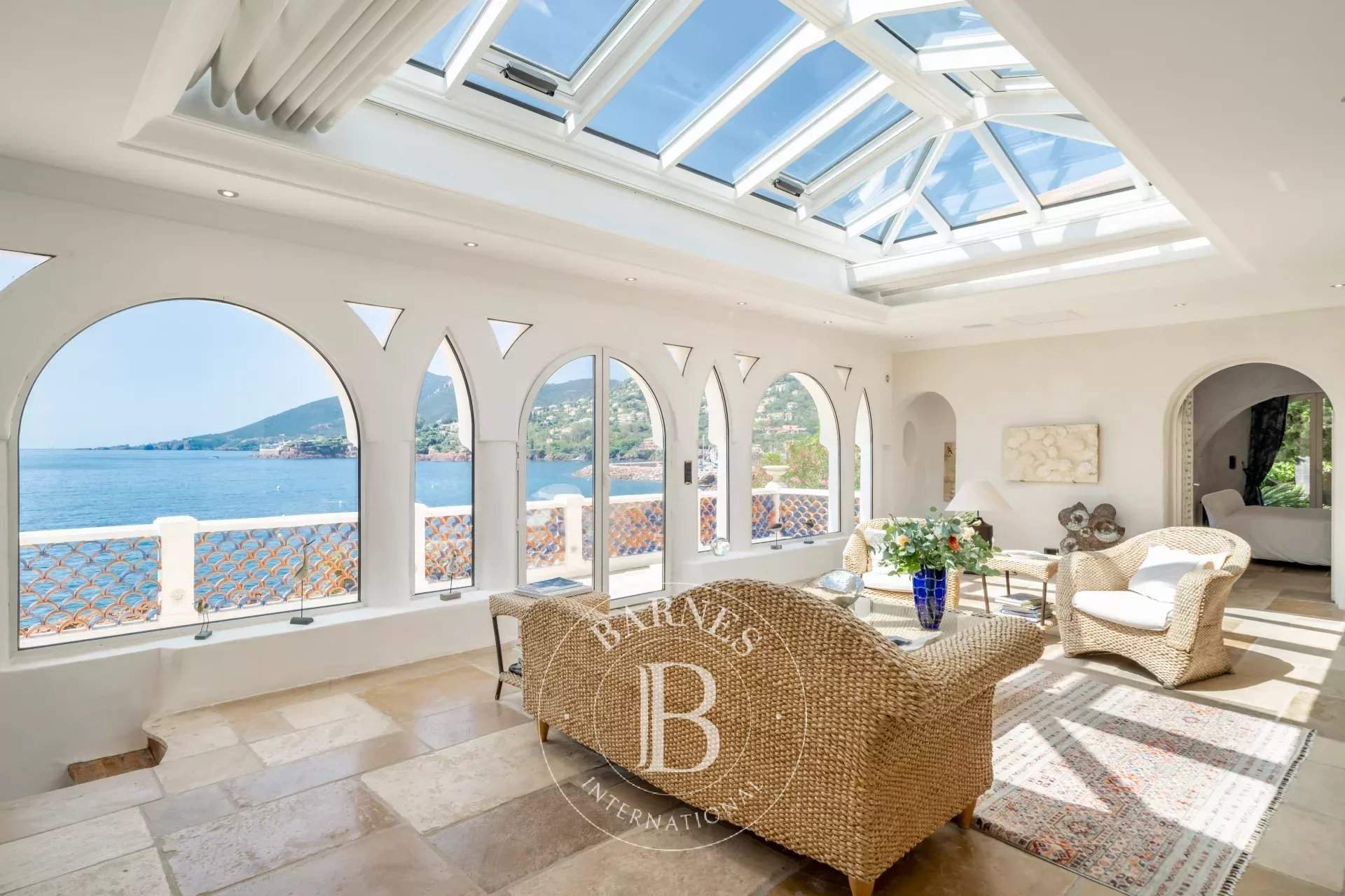 Théoule-sur-Mer  - Villa  5 Chambres - picture 4