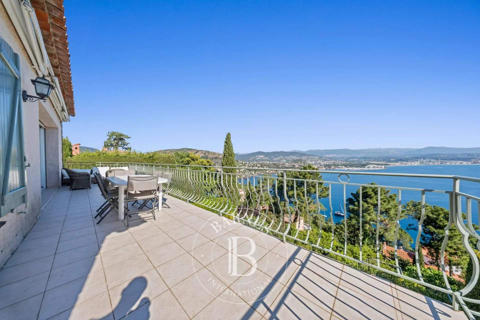 Théoule-sur-Mer  - Villa 6 Bedrooms - picture 16