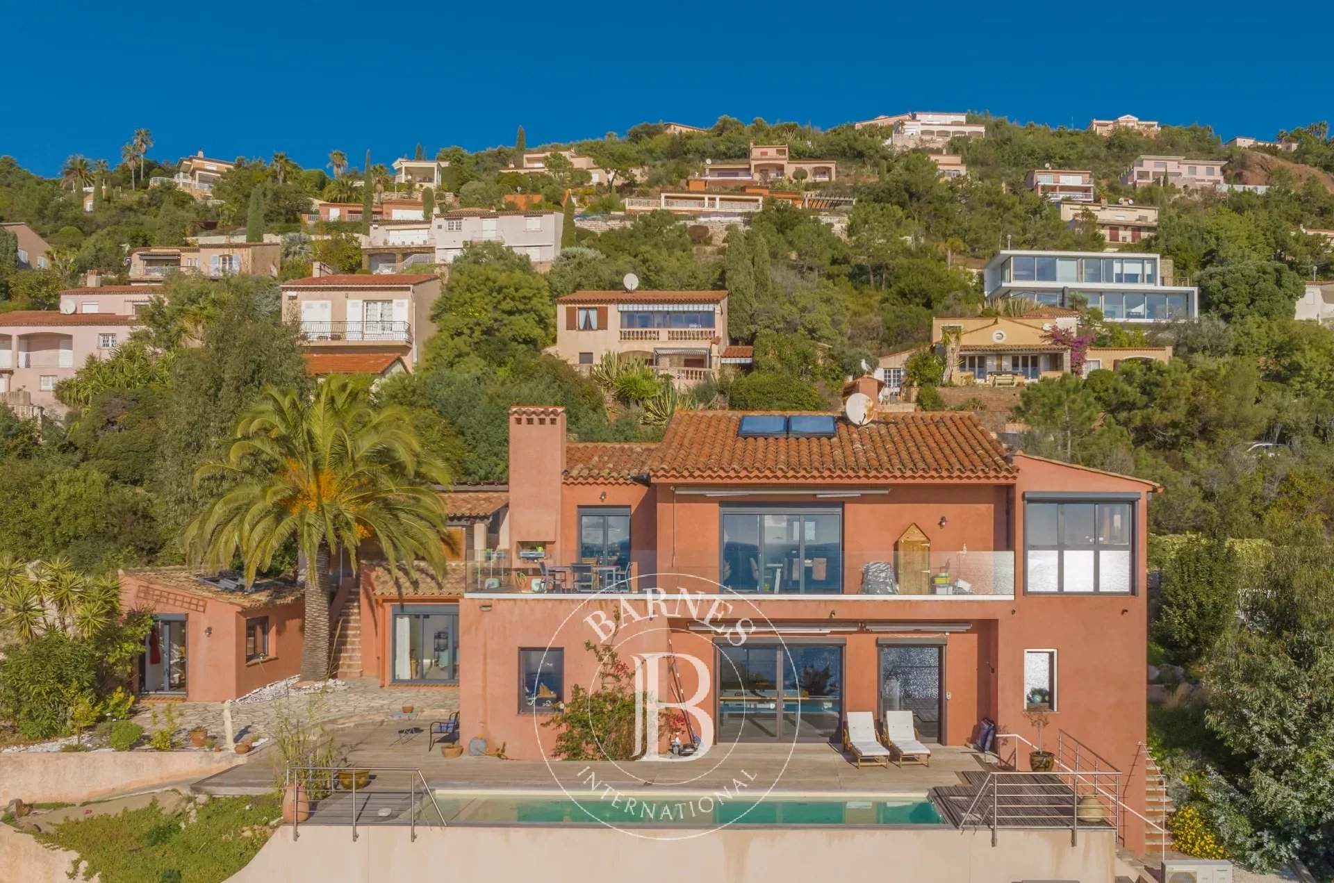 Saint-Raphaël  - Villa 4 Bedrooms - picture 9