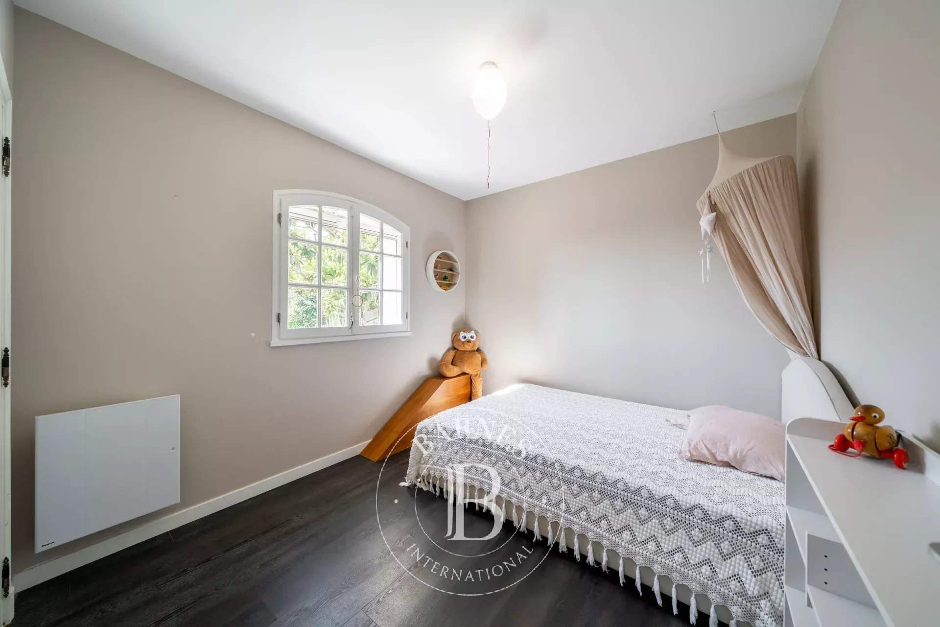 Mandelieu-la-Napoule  - Villa 6 Pi&egrave;ces 5 Chambres - picture 12